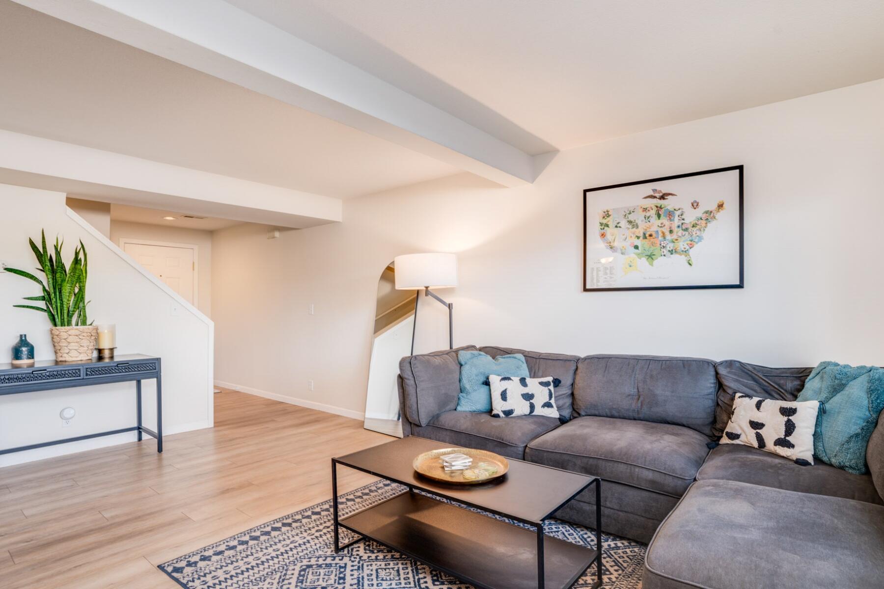 1801 NE Purcell Boulevard, Unit 7