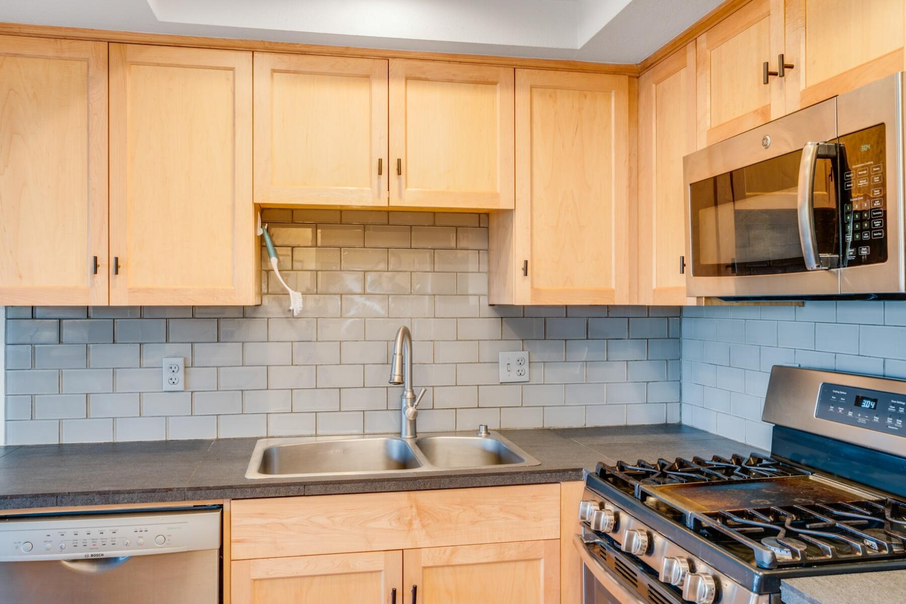 1801 NE Purcell Boulevard, Unit 7