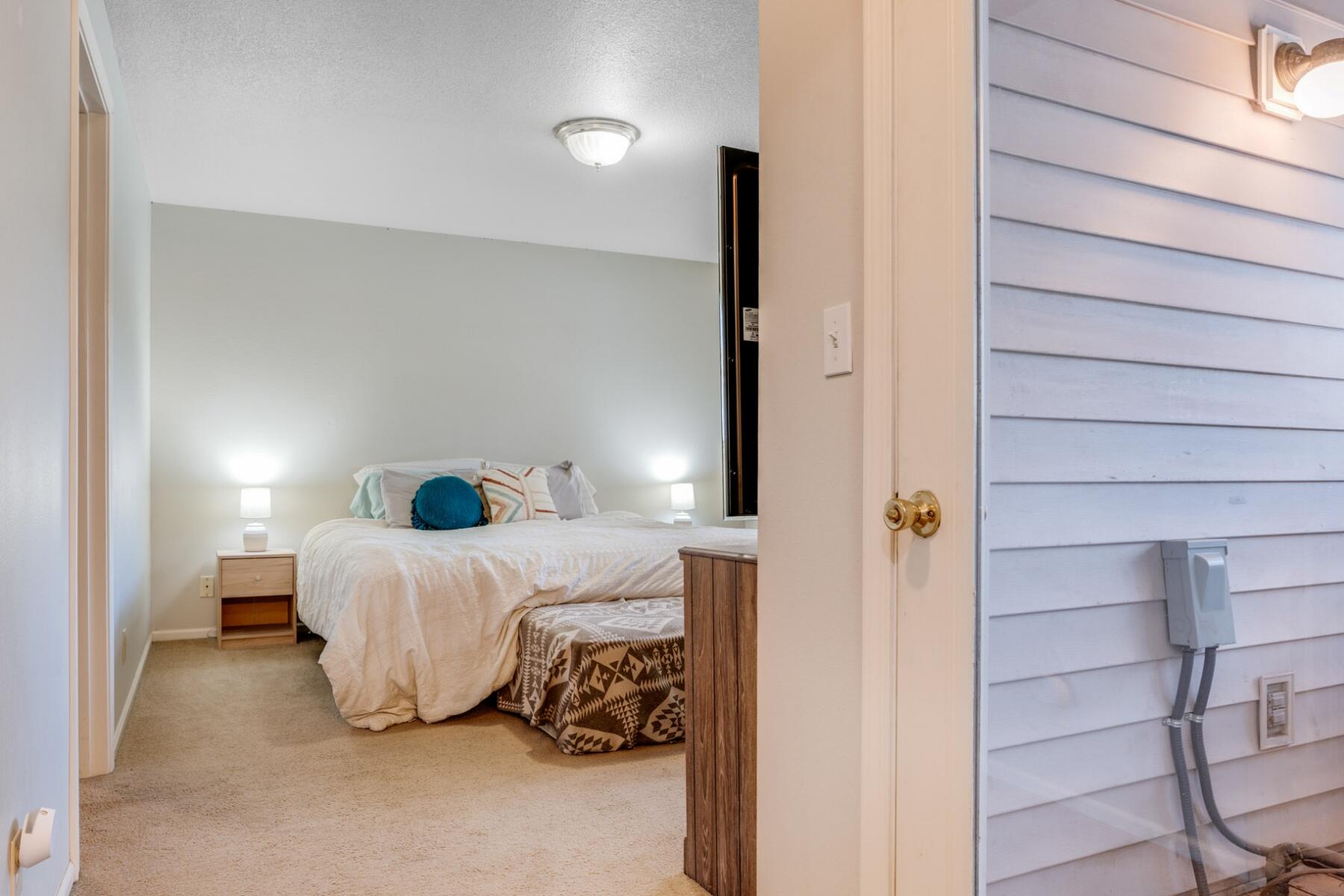 1801 NE Purcell Boulevard, Unit 7