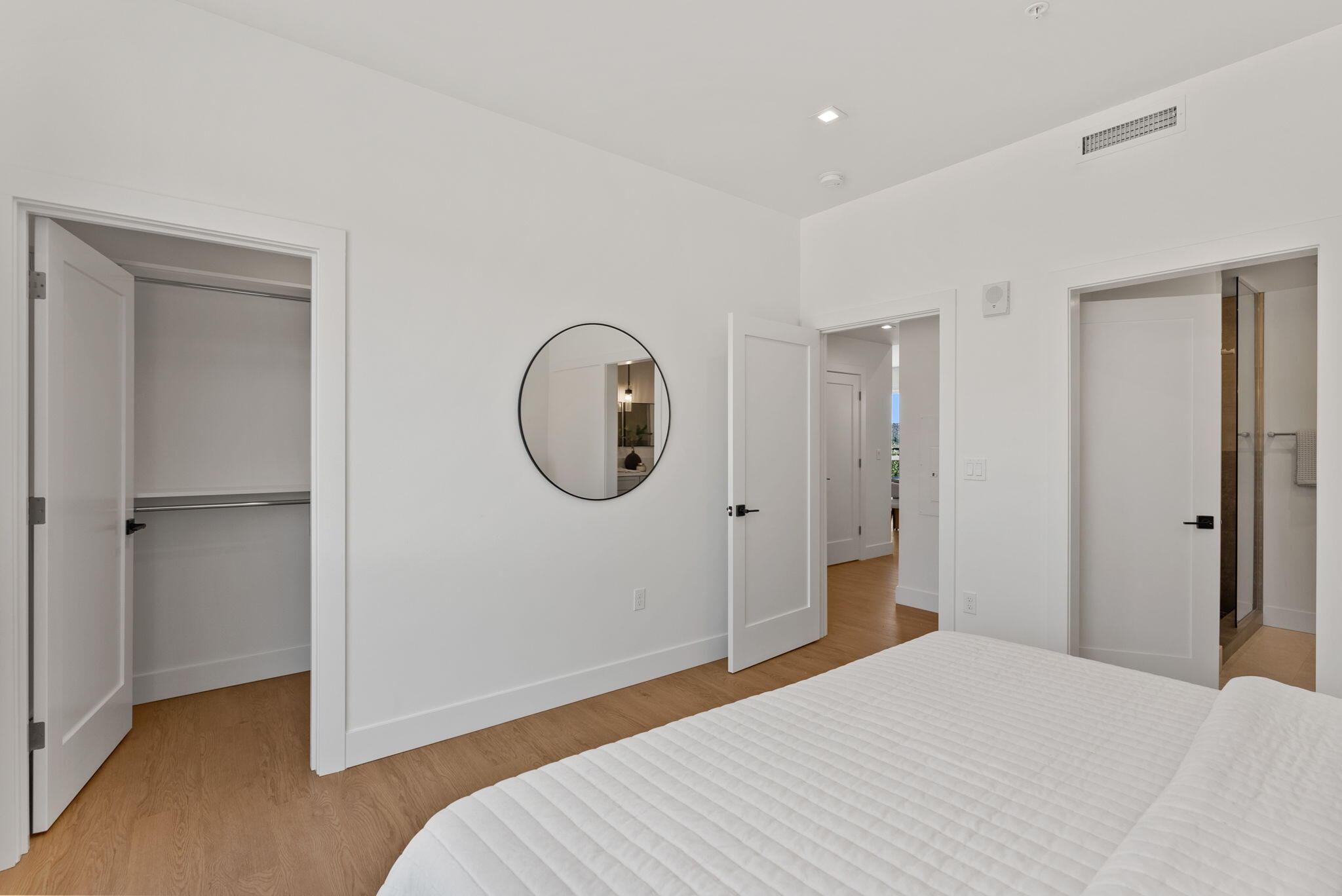 1140 SW Mt Bachelor Drive, E301, Bend Unit: E301