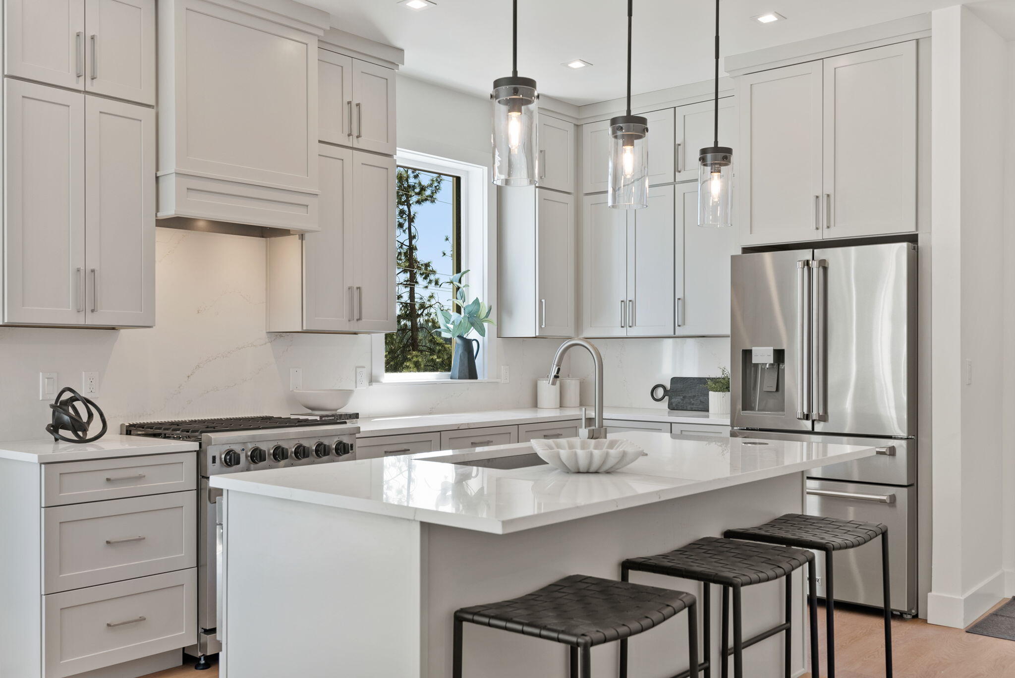 1140 SW Mt Bachelor Drive, E301, Bend Unit: E301