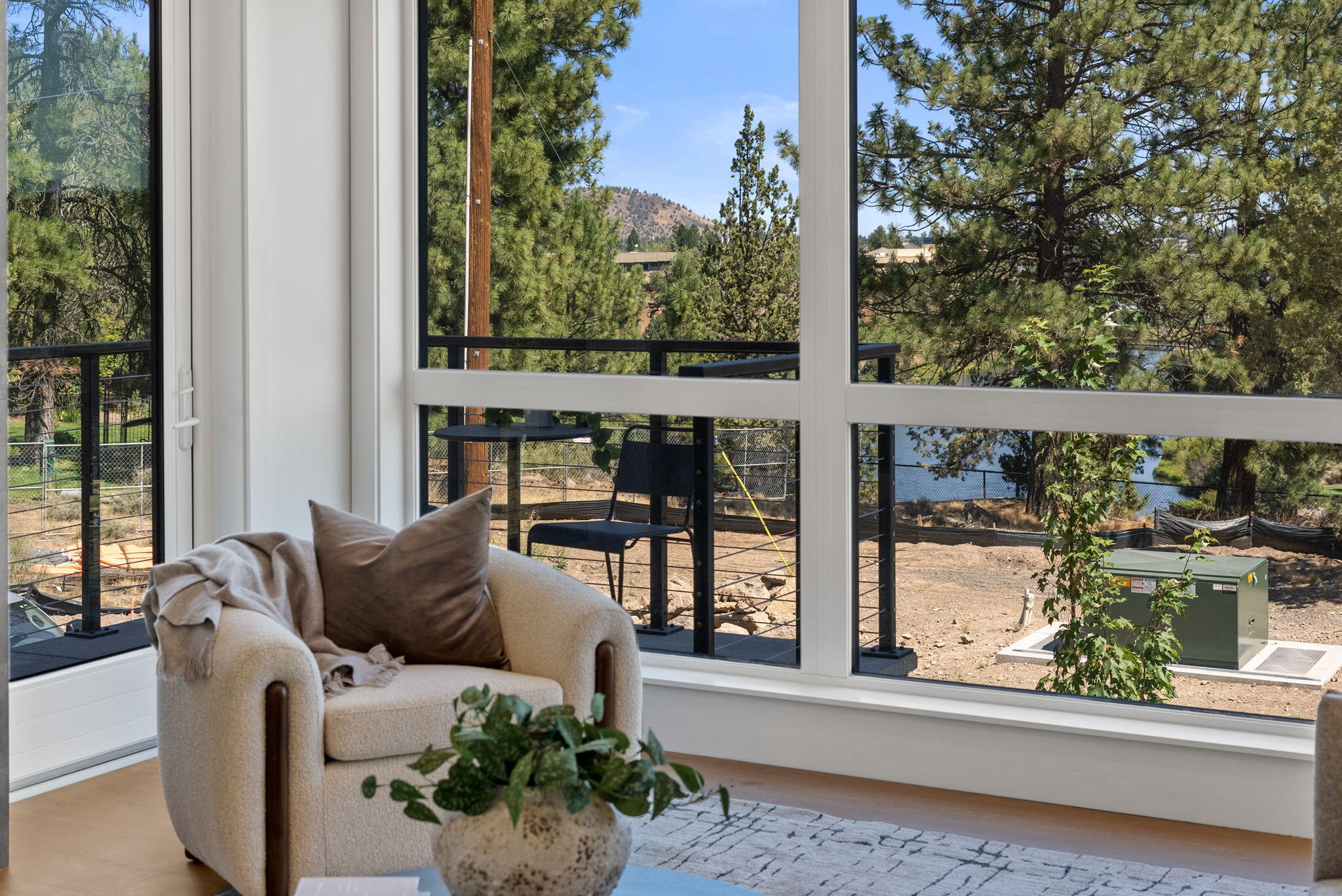 1140 SW Mt Bachelor Drive, E301, Bend Unit: E301