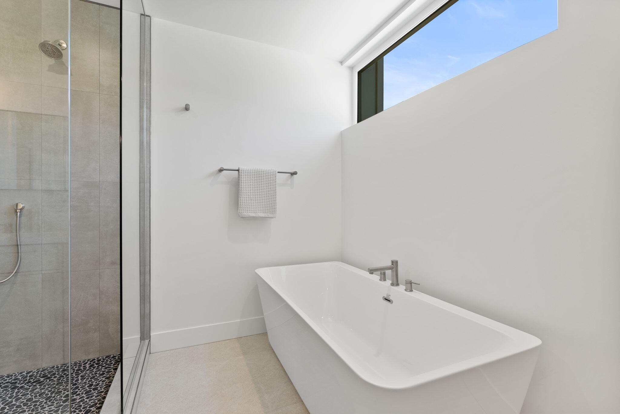 1140 SW Mt Bachelor Drive, E301, Bend Unit: E301