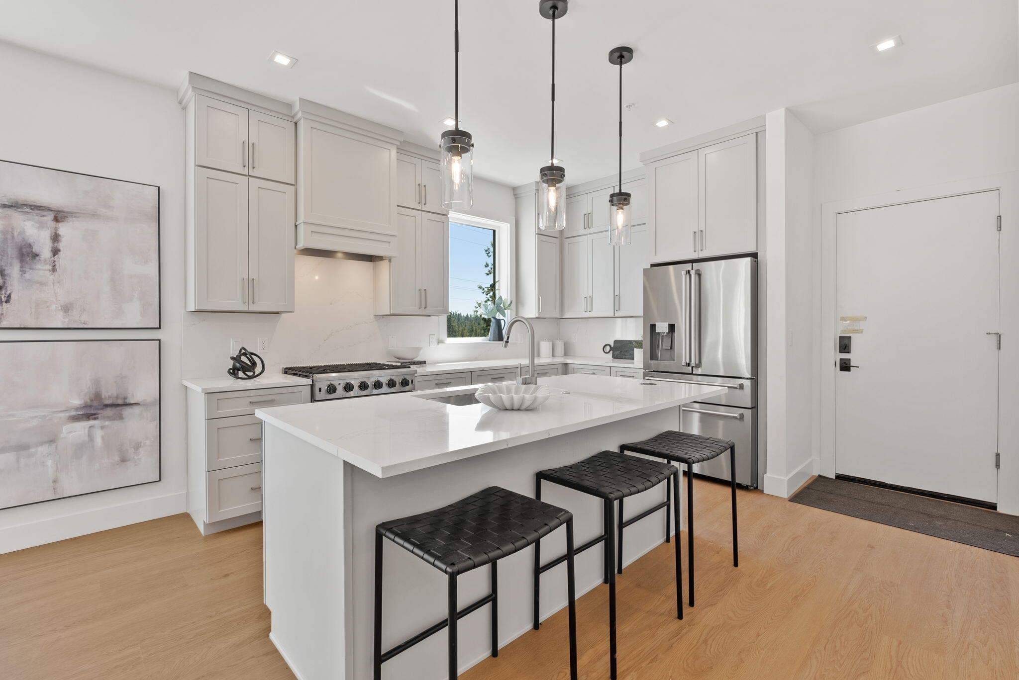 1140 SW Mt Bachelor Drive, E301, Bend Unit: E301