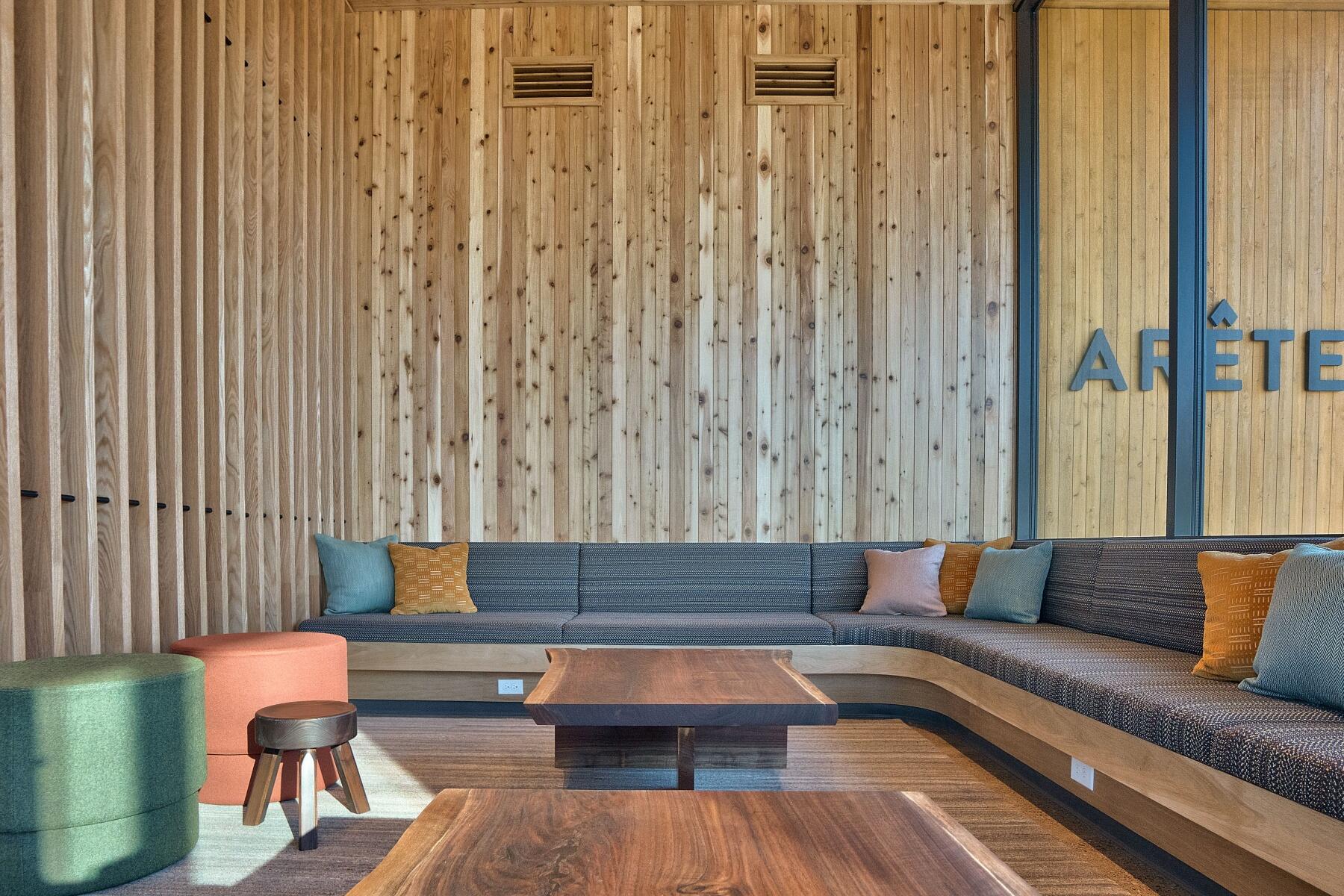 2745 NW Ordway Avenue, 308