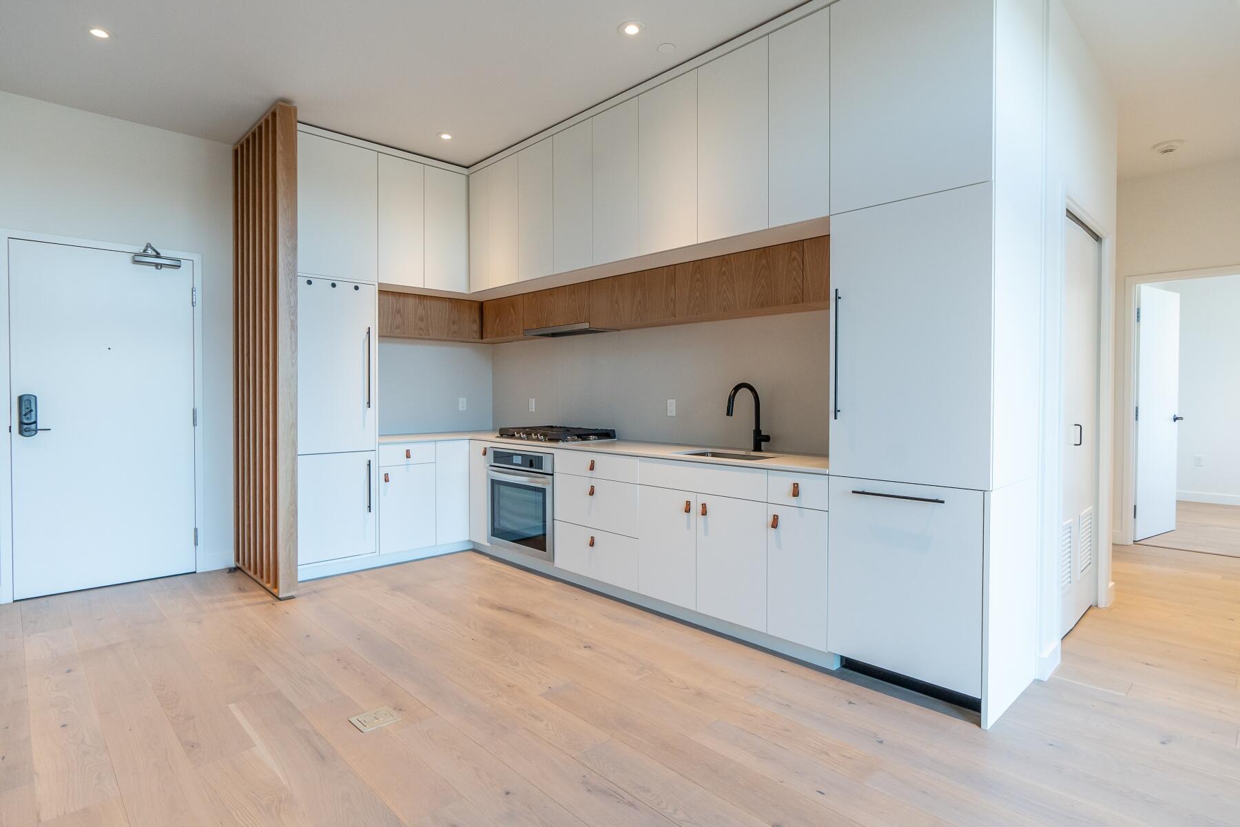 2745 NW Ordway Avenue, 308