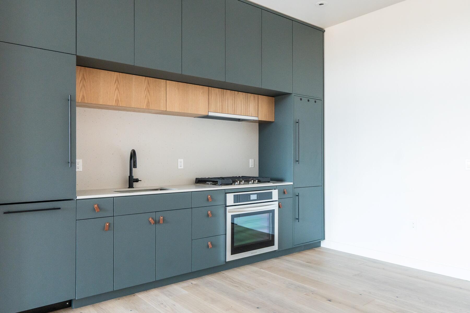 2745 NW Ordway Avenue, 308