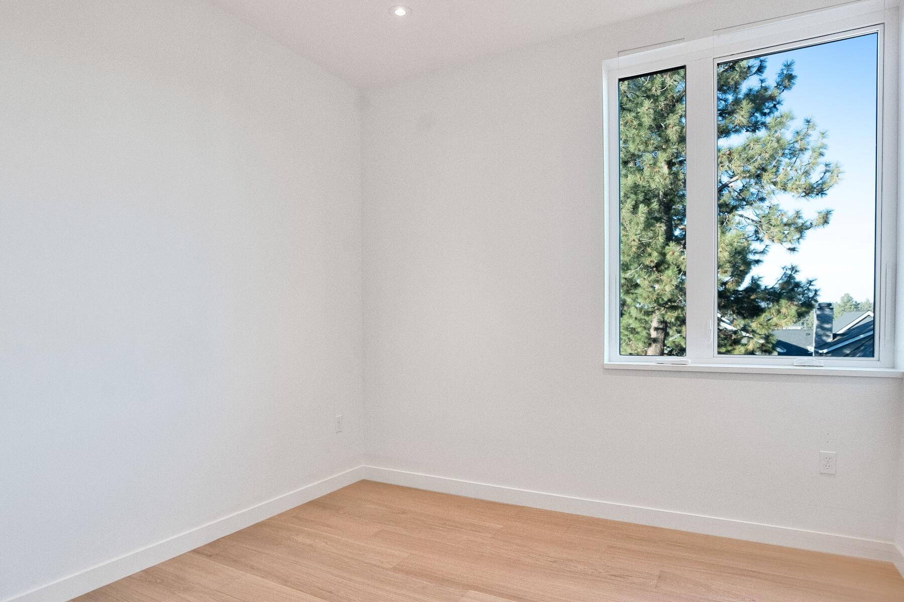 2745 NW Ordway Avenue, 308