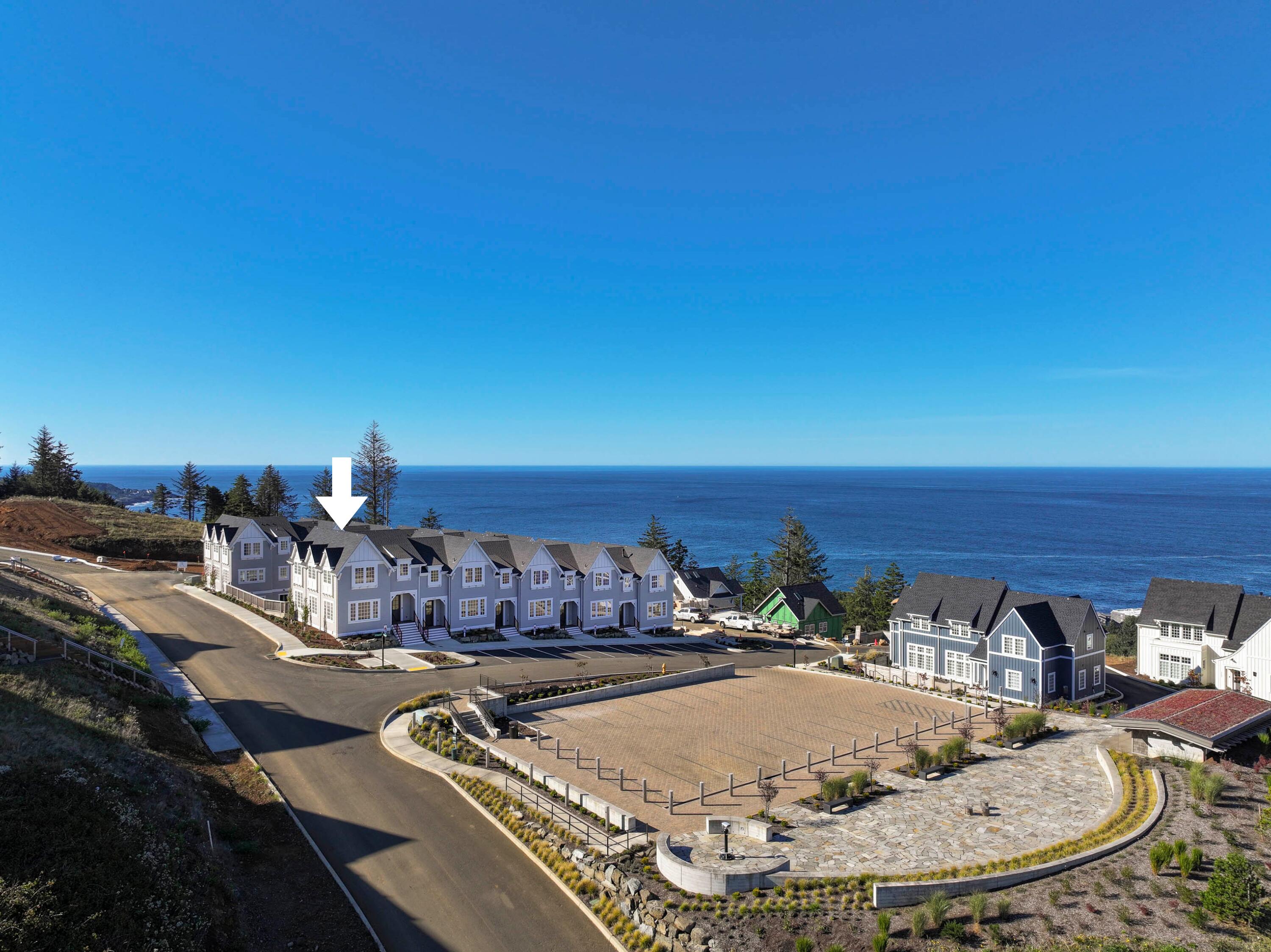 1152 NE Seascape Avenue, 13