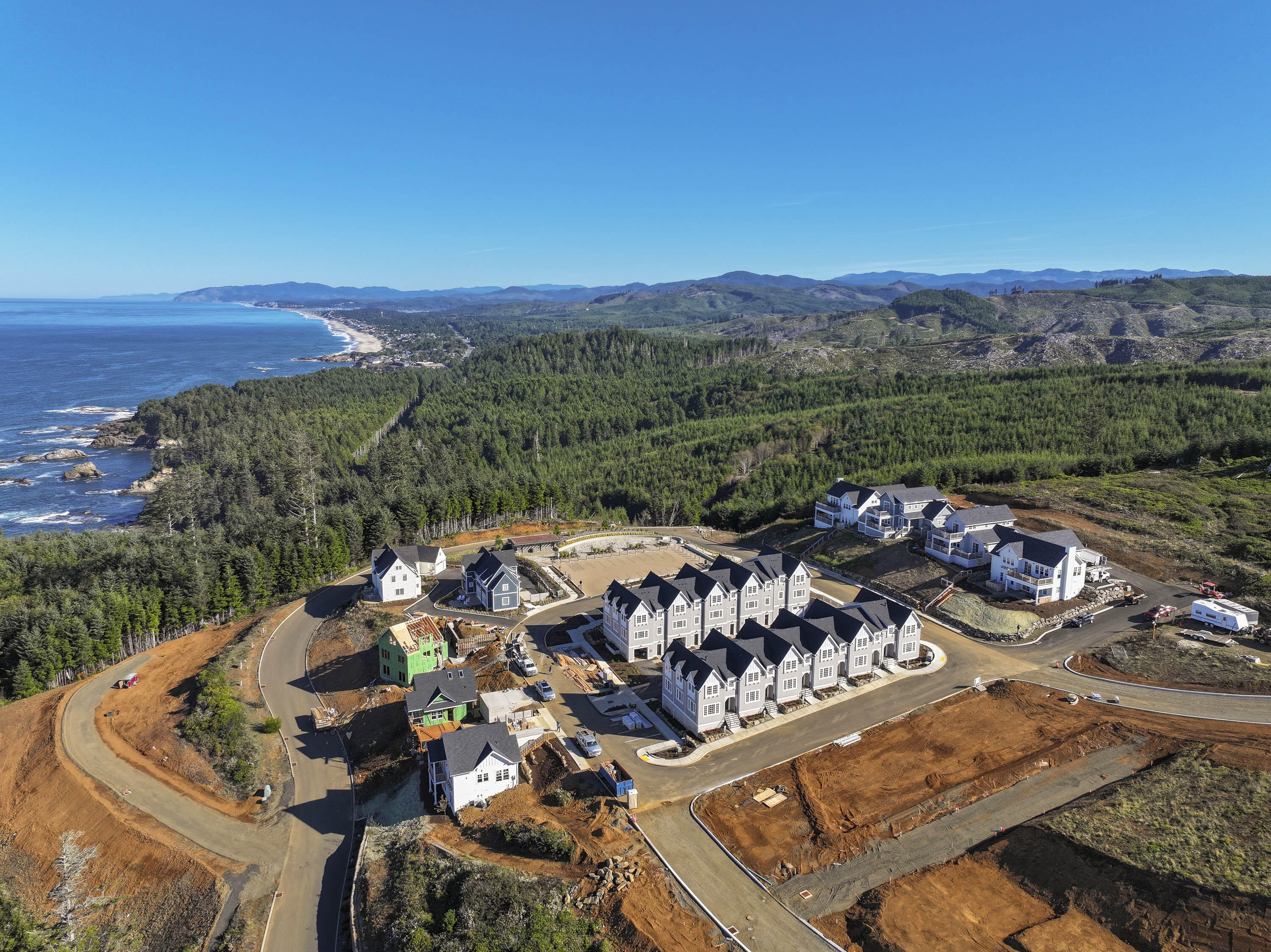 1152 NE Seascape Avenue, 13