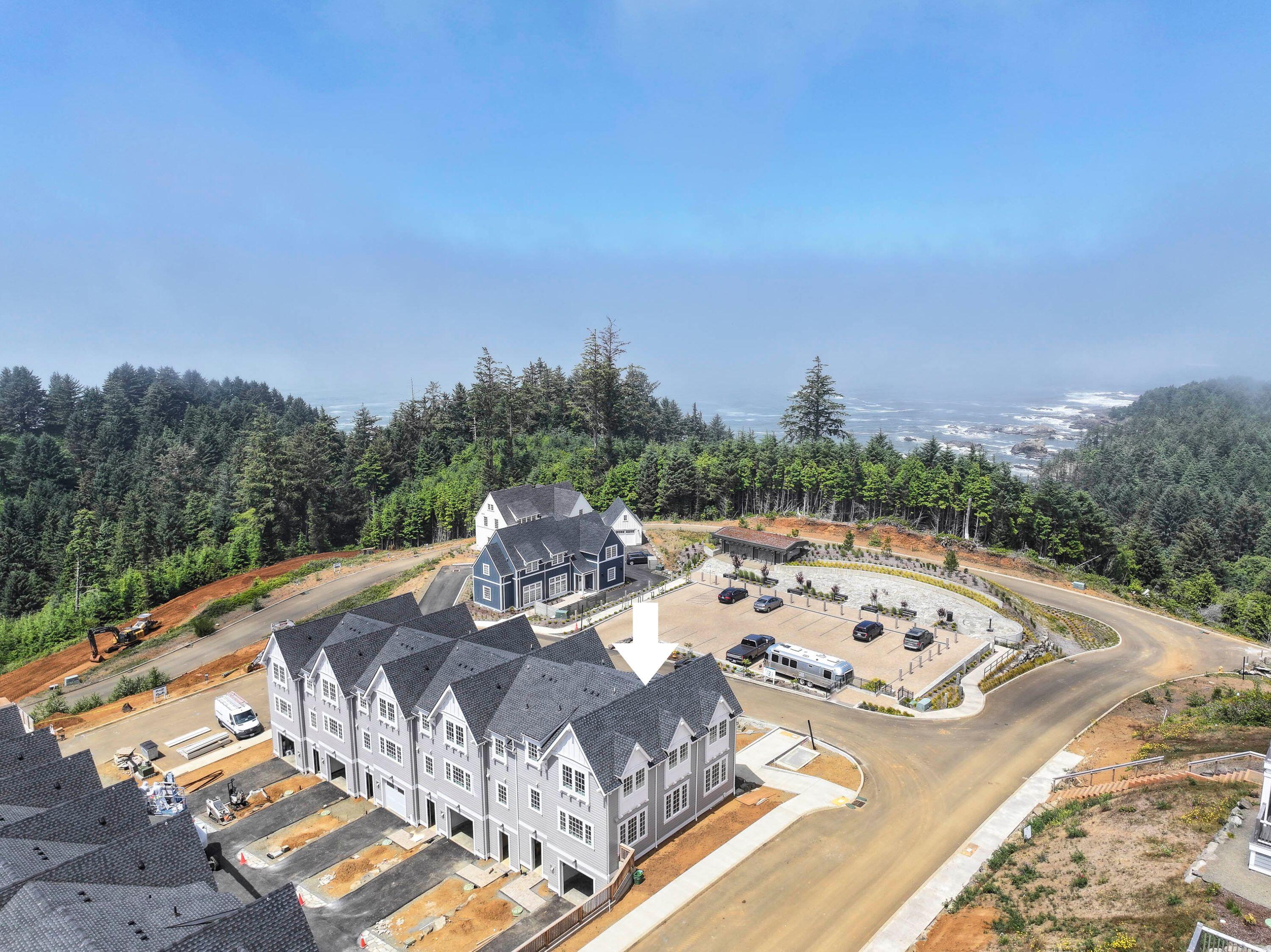 1152 NE Seascape Avenue, 13