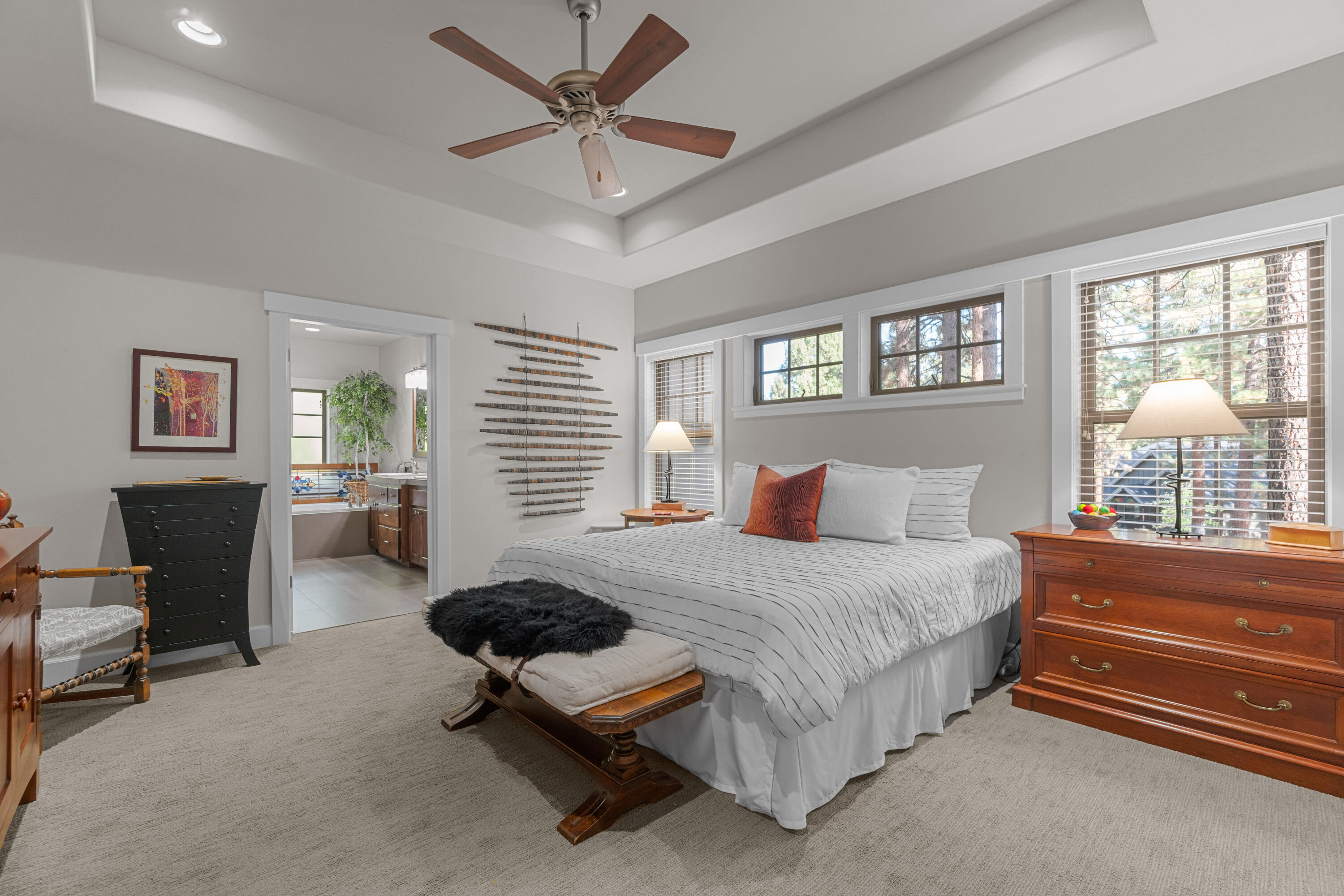 2681 NW Champion Circle