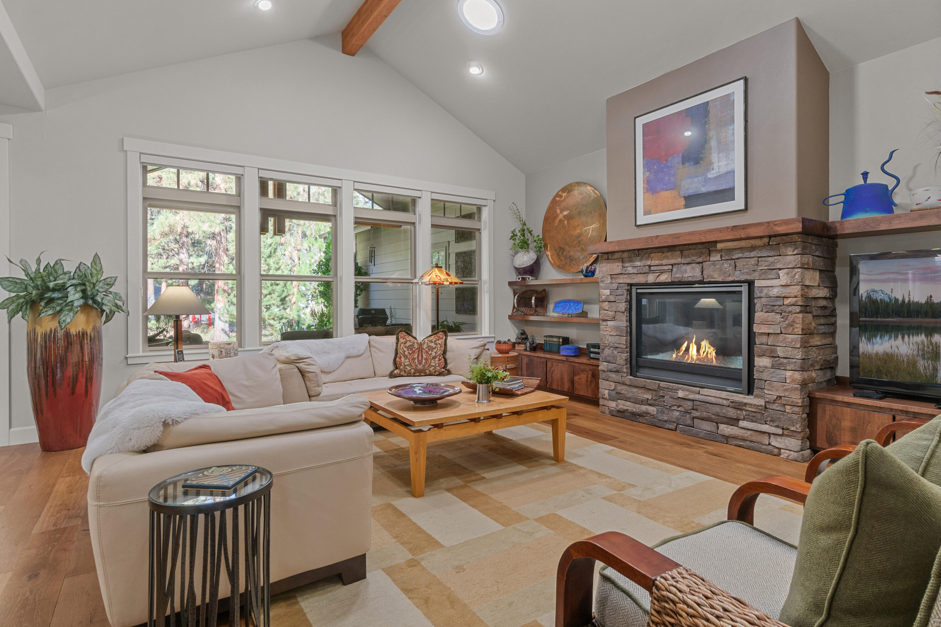 2681 NW Champion Circle