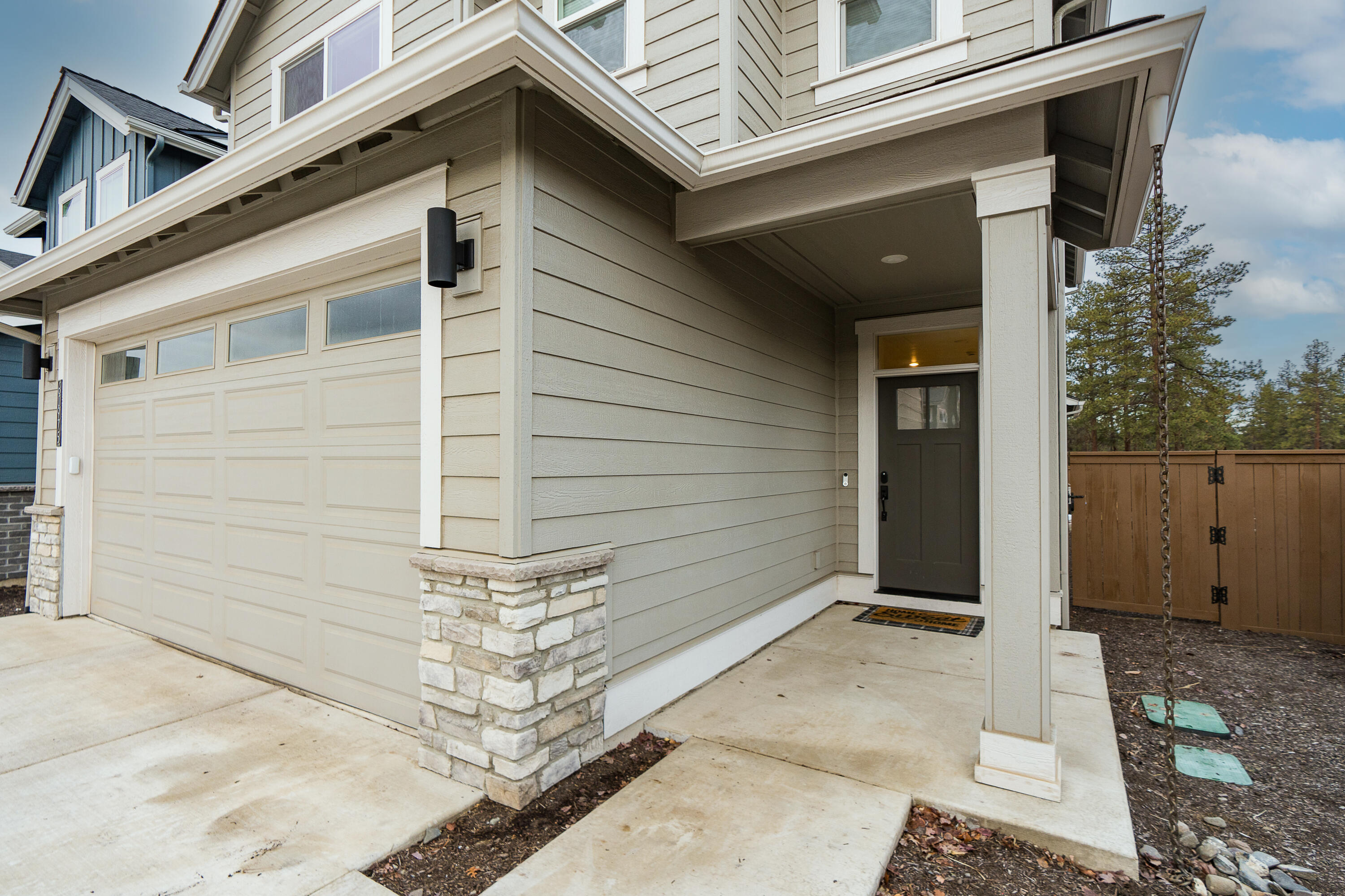 60975 SE Sydney Harbor Court