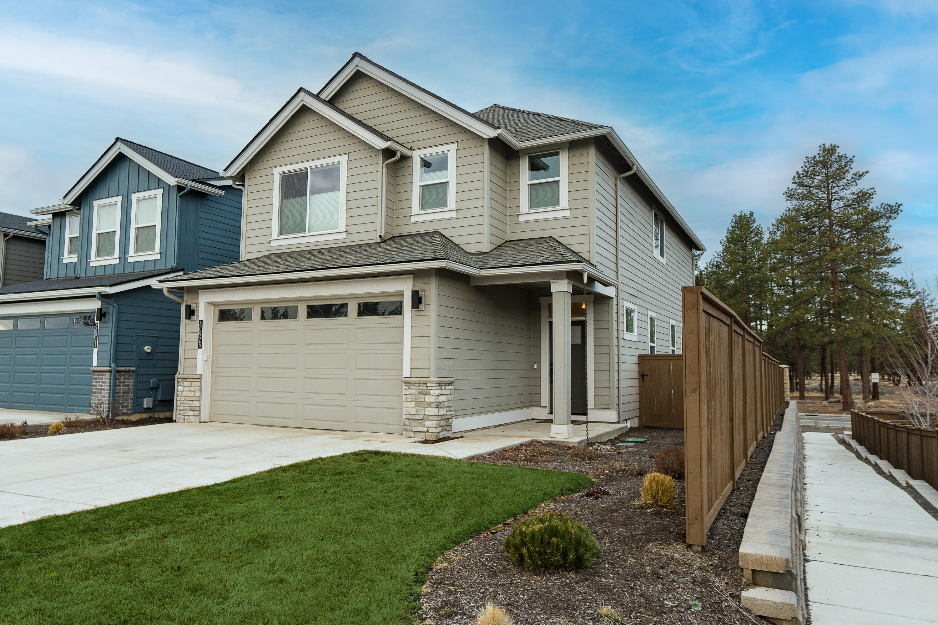 60975 SE Sydney Harbor Court