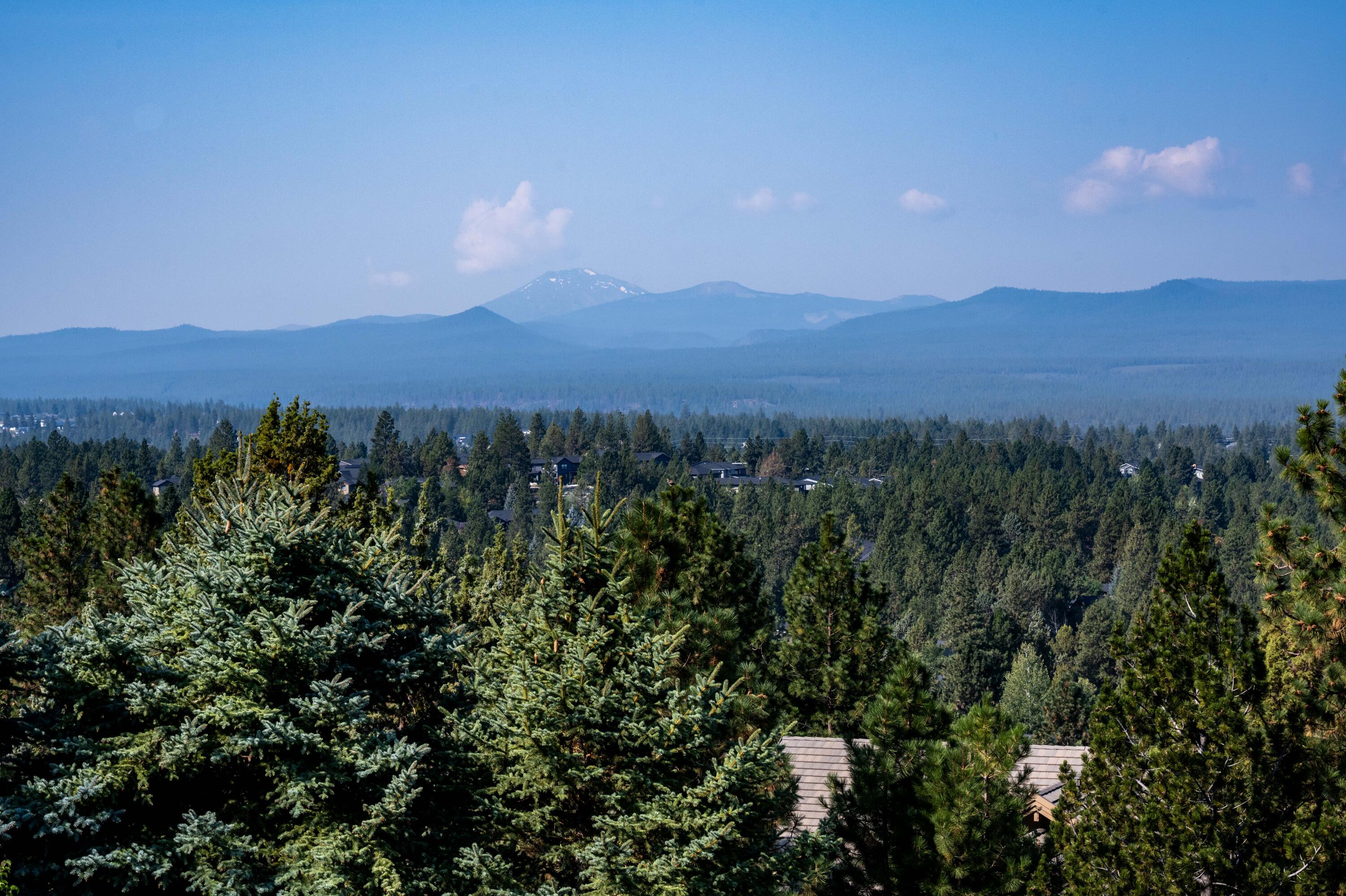 2806 NW Nightfall Circle