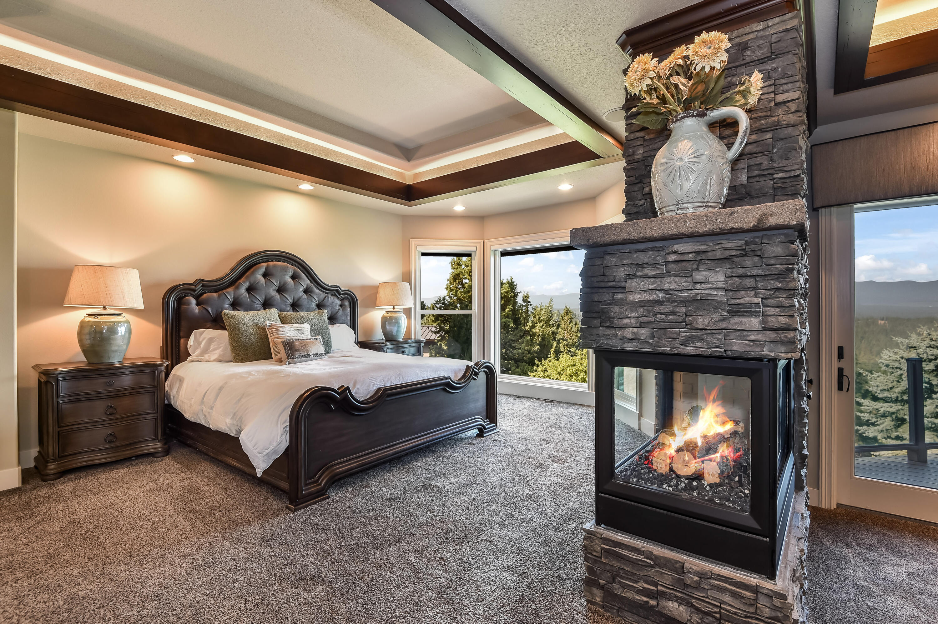 2806 NW Nightfall Circle