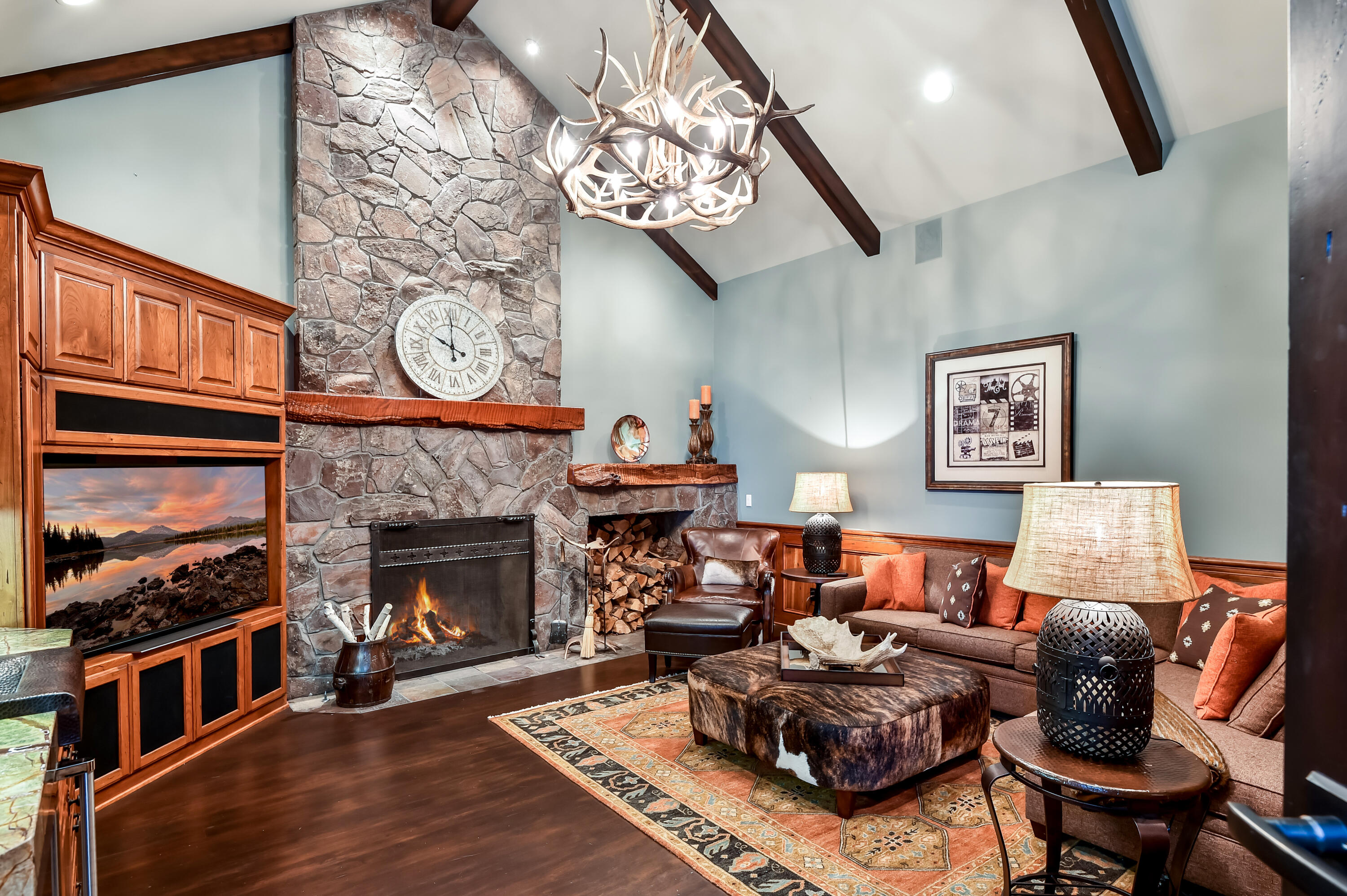 2806 NW Nightfall Circle