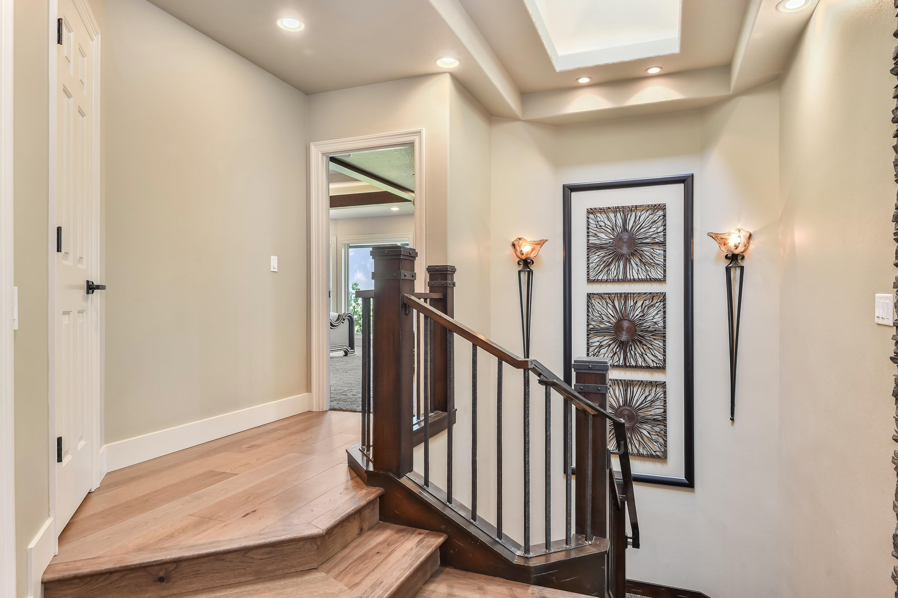 2806 NW Nightfall Circle