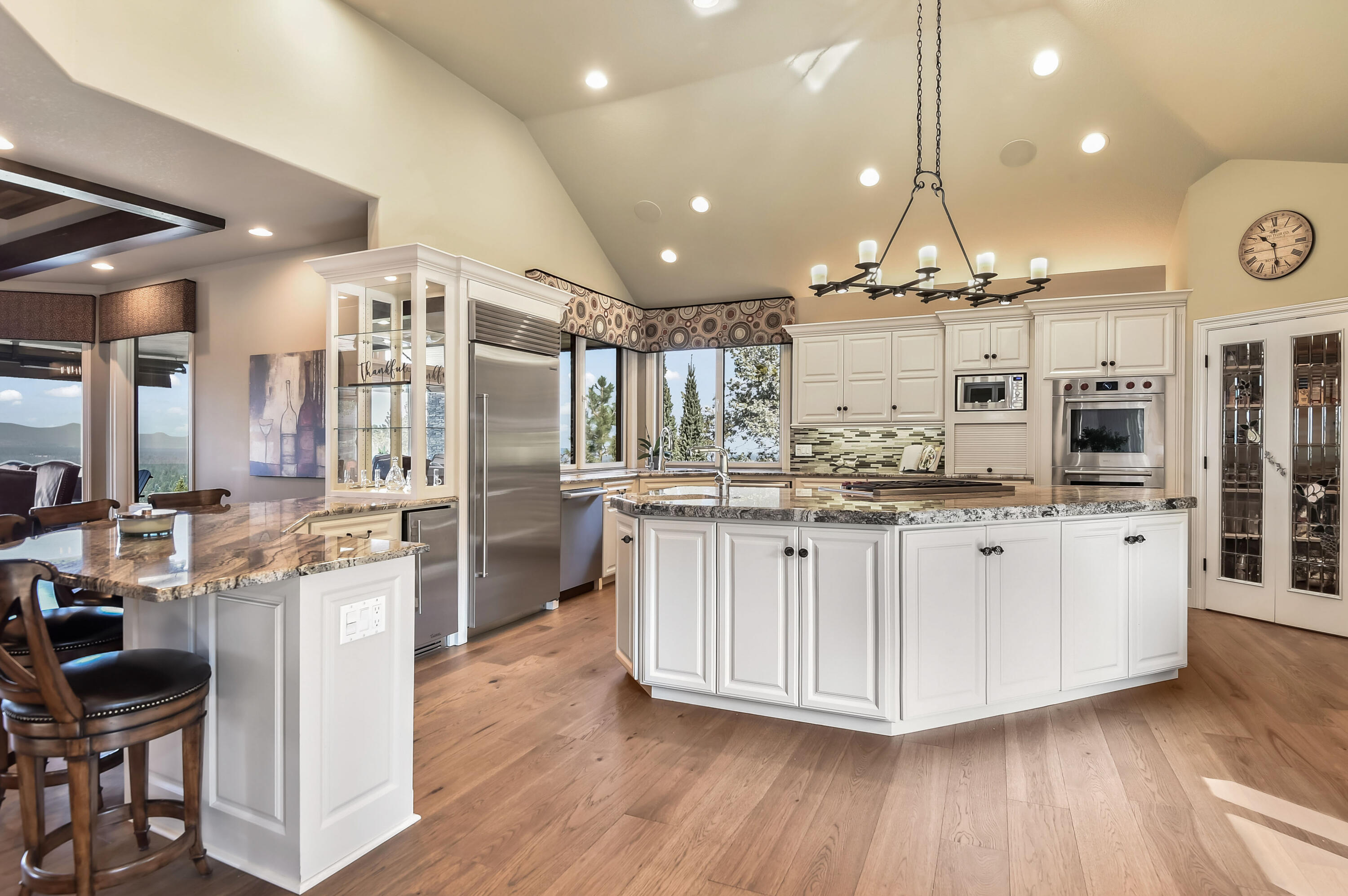 2806 NW Nightfall Circle