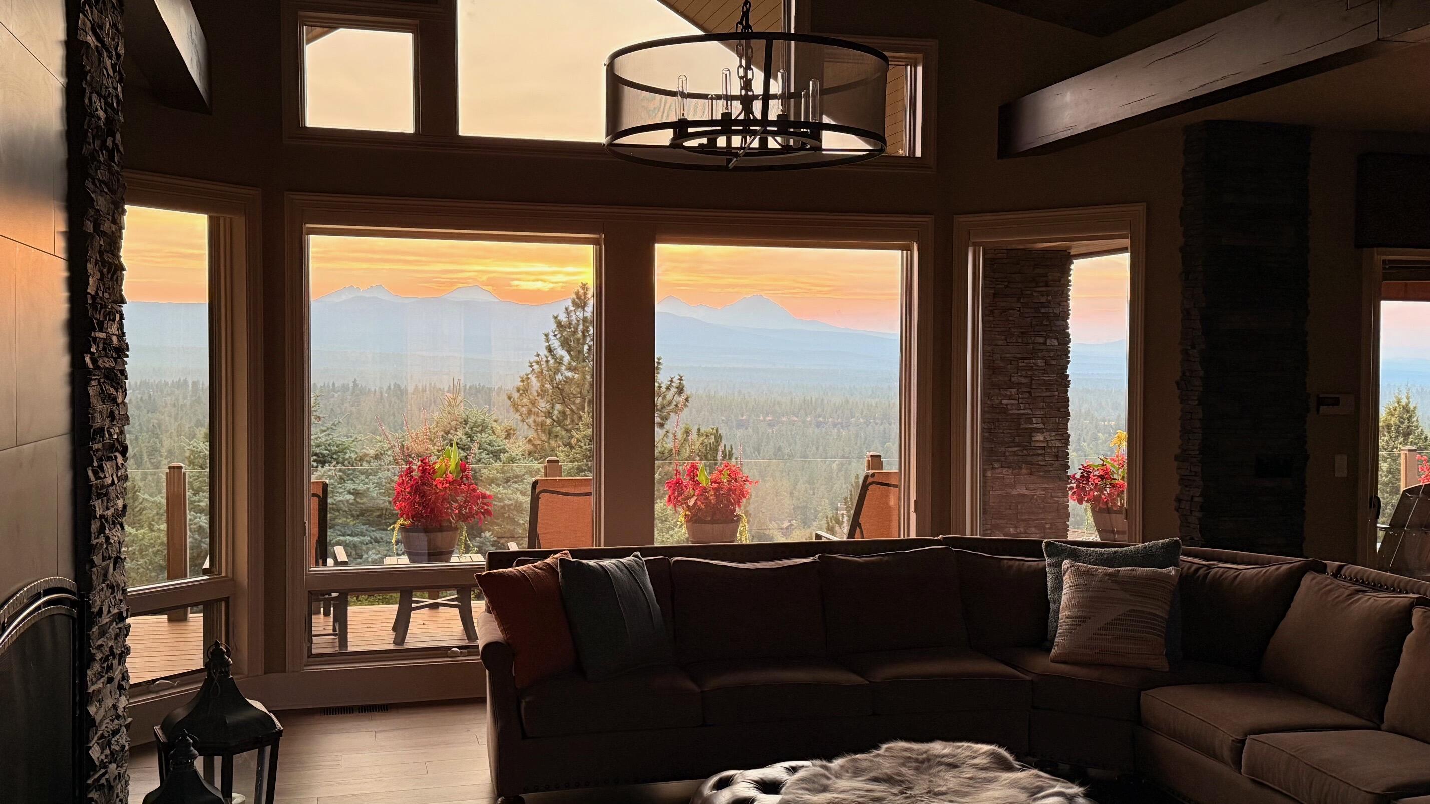 2806 NW Nightfall Circle