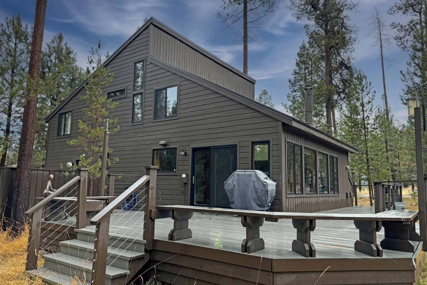 17704 Plover Lane, 16