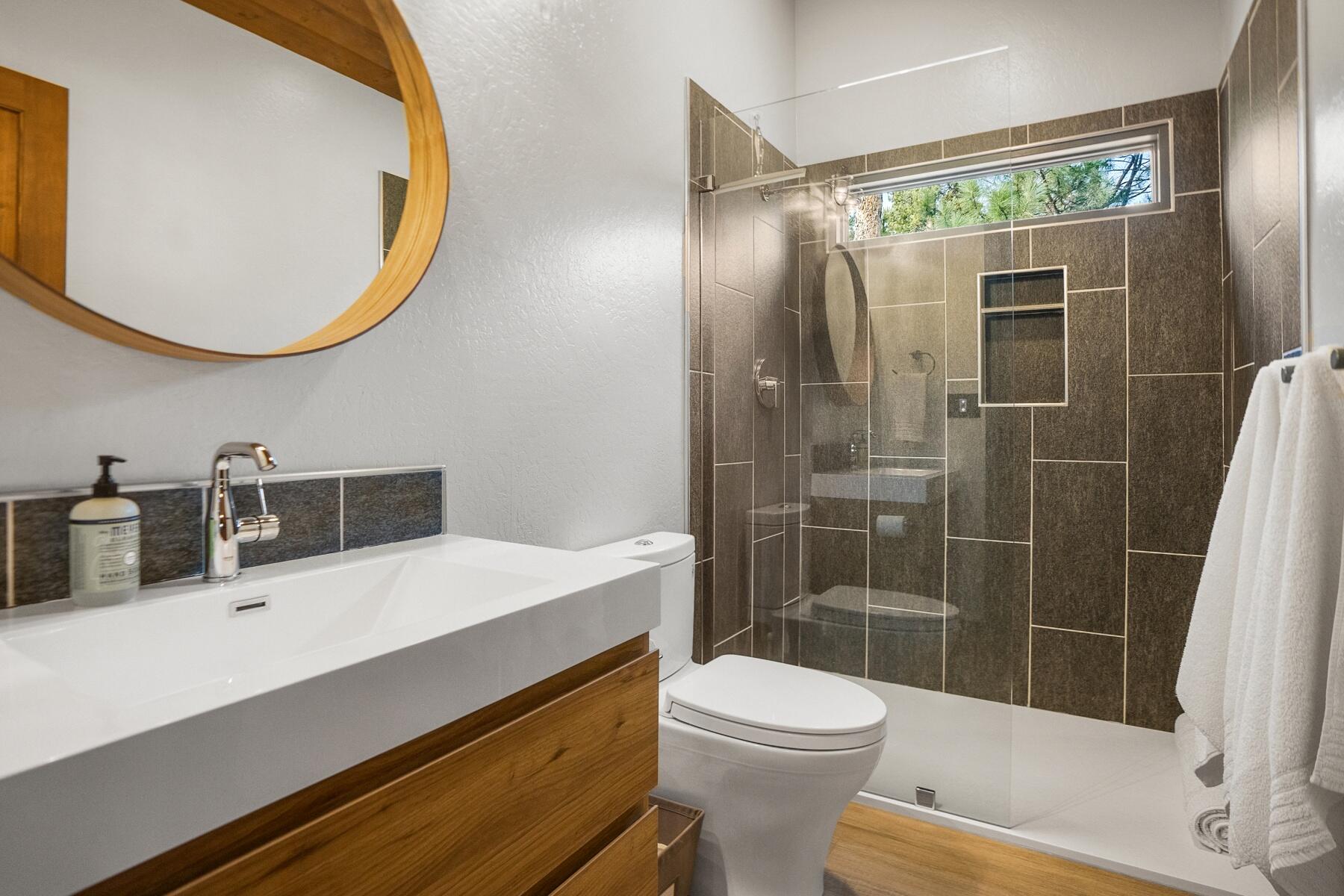 17704 Plover Lane, 16