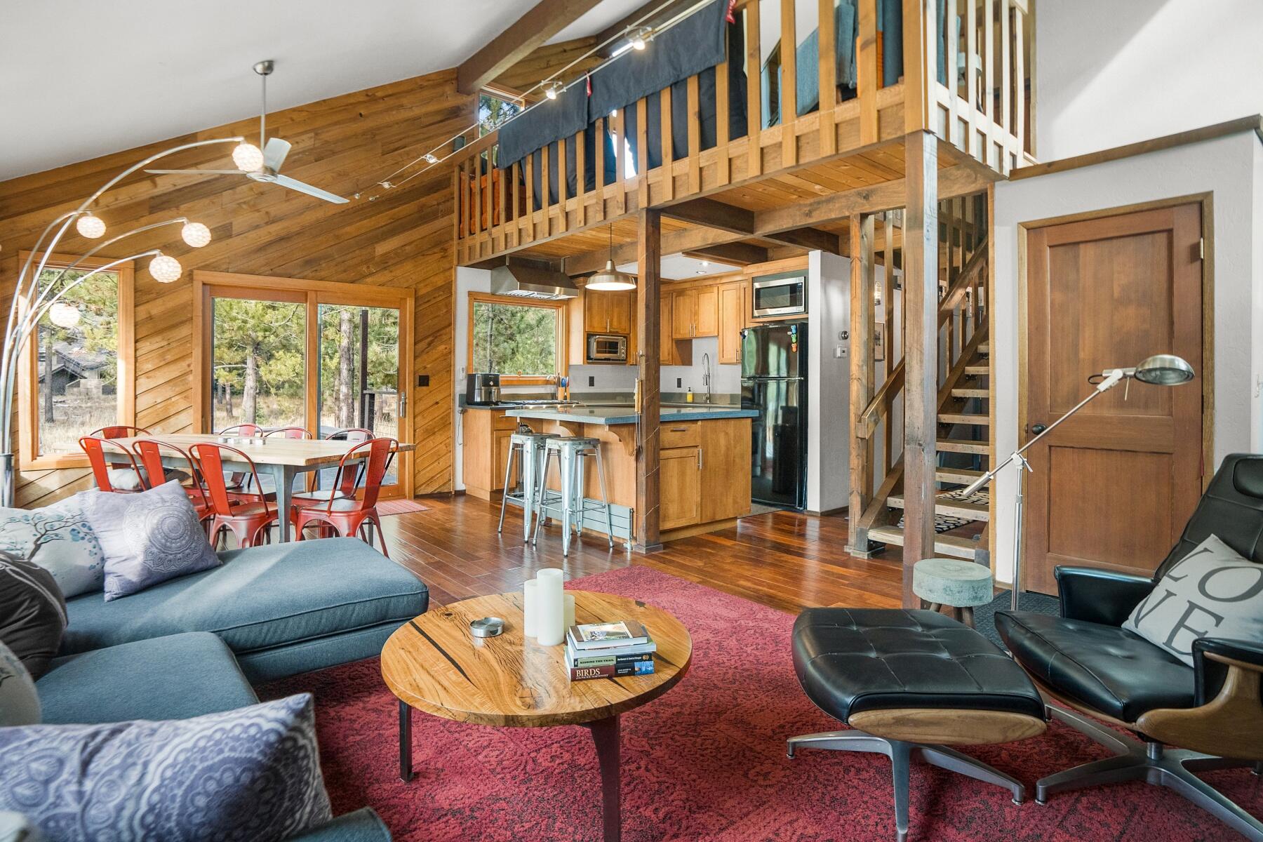 17704 Plover Lane, 16