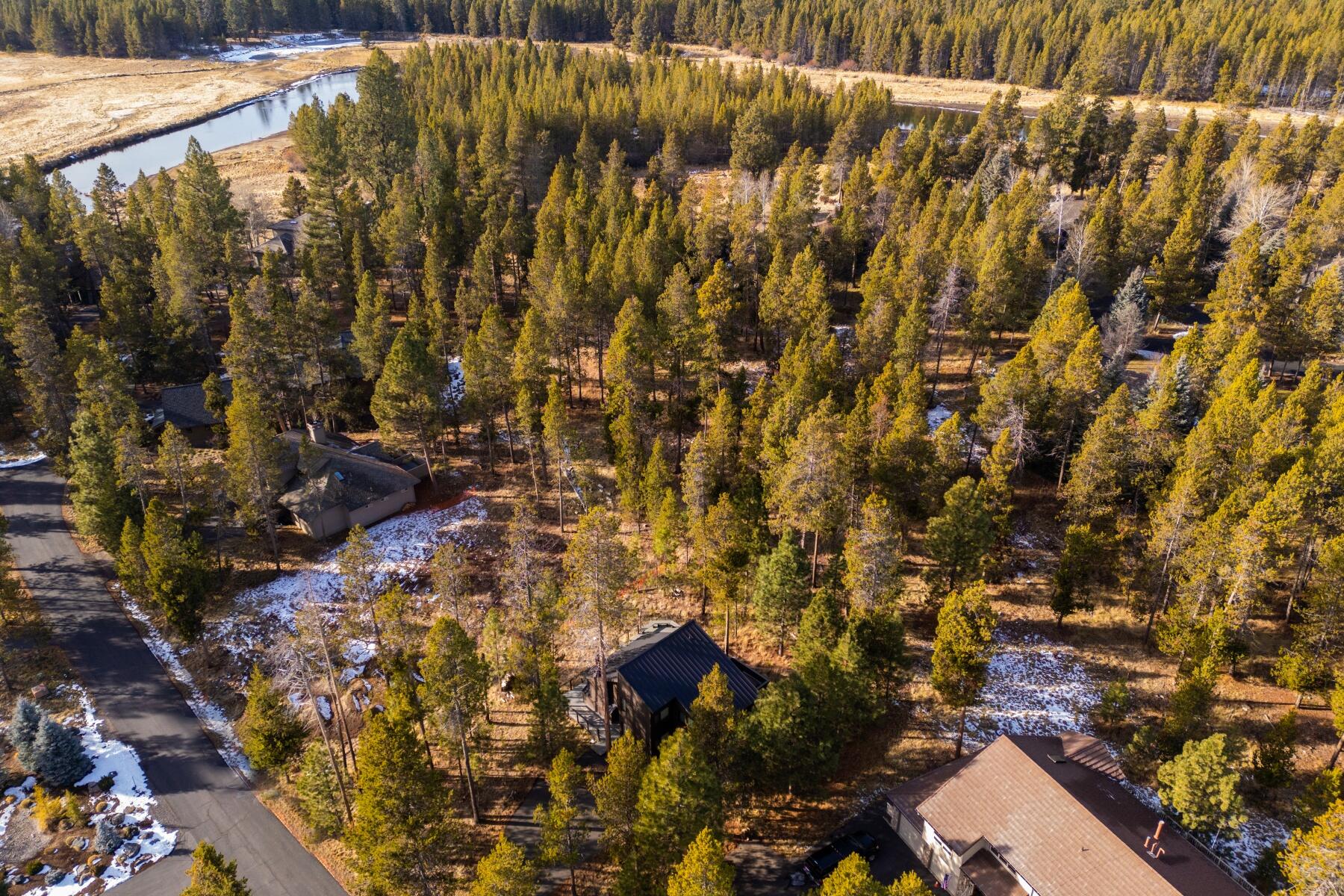 17704 Plover Lane, 16