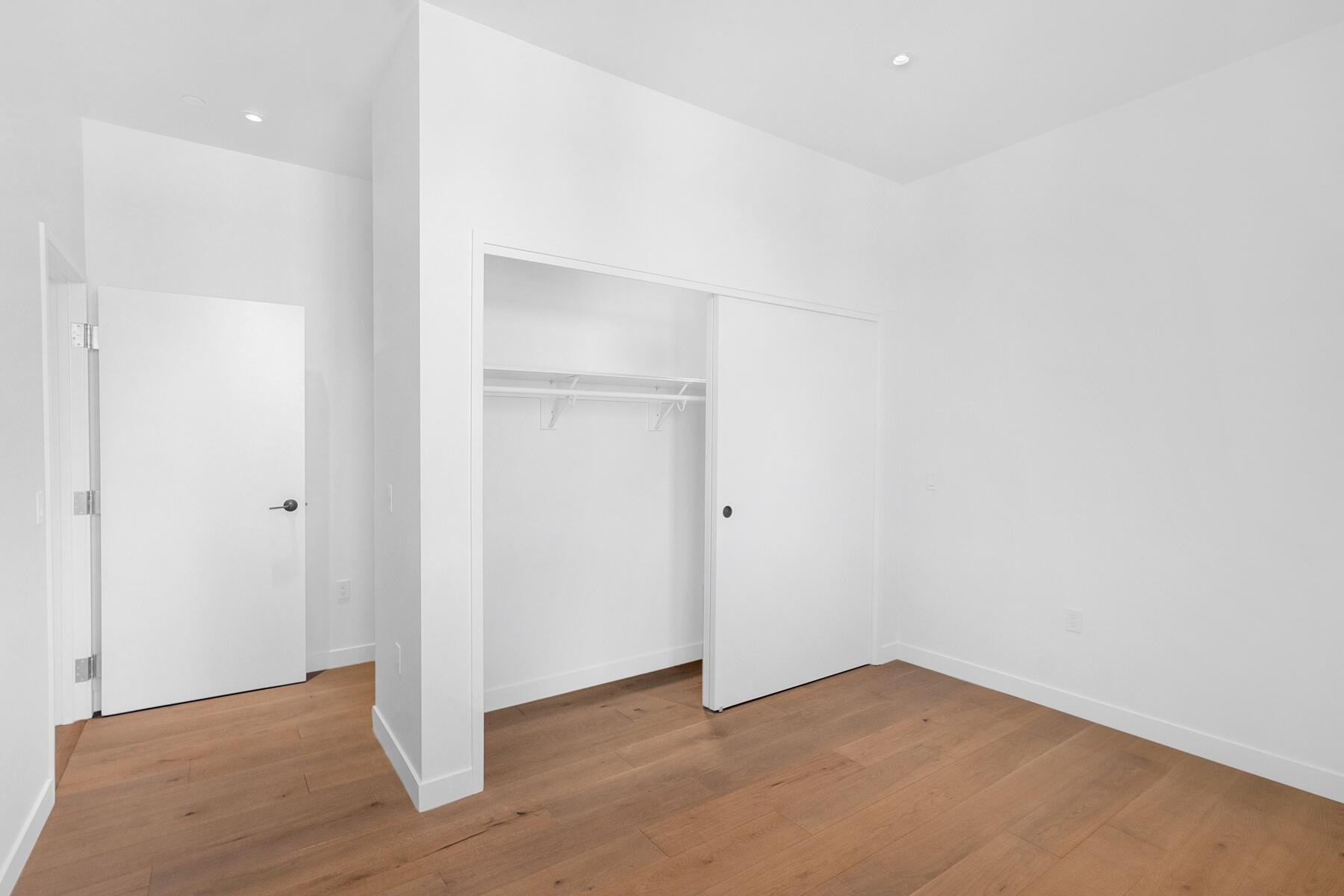 2745 NW Ordway Avenue, 312