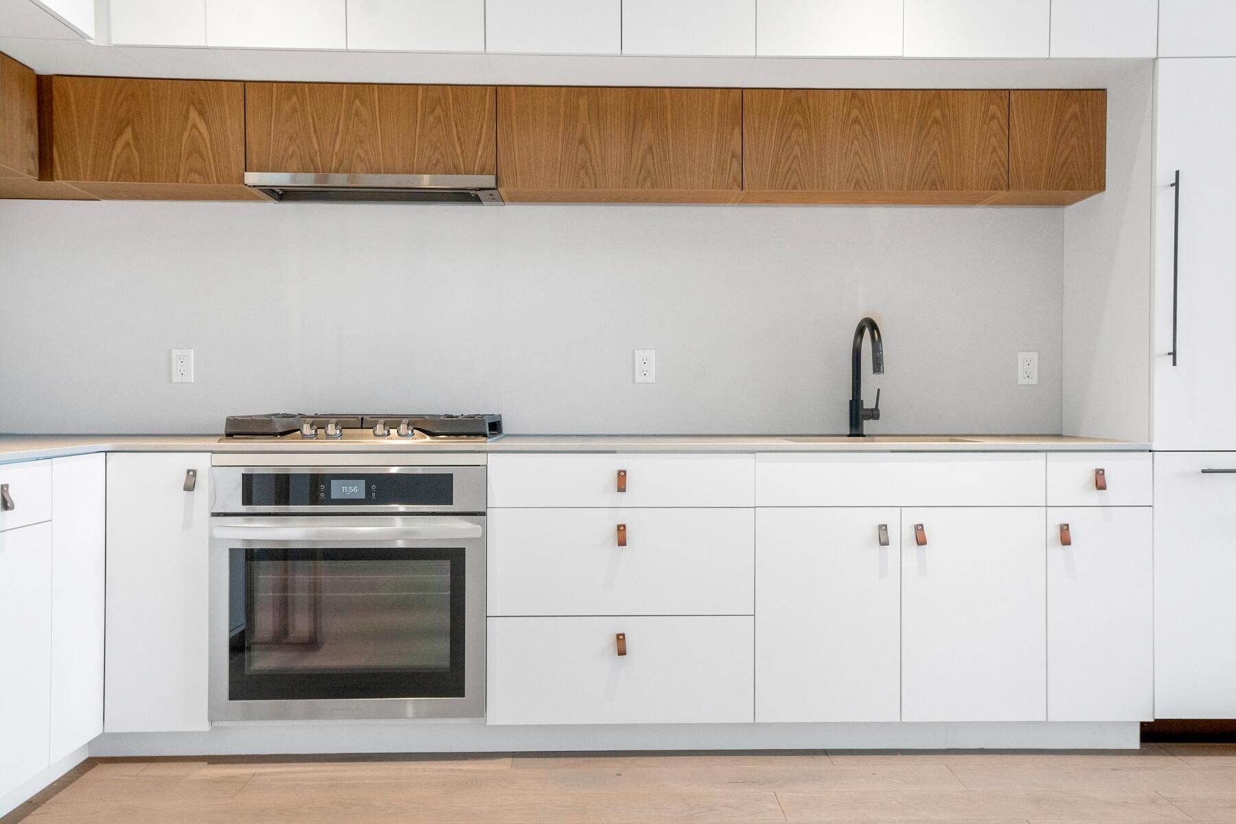 2745 NW Ordway Avenue, 312