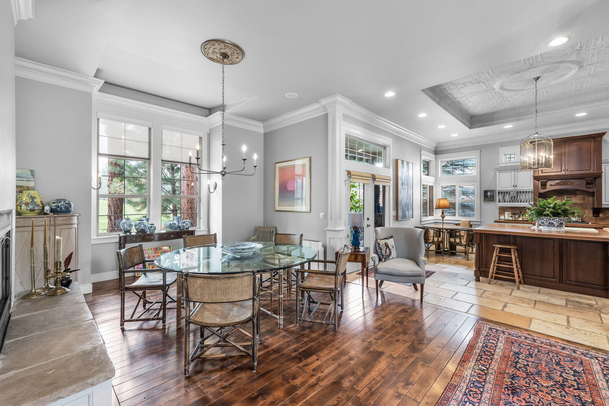 61305 Tam McArthur Loop