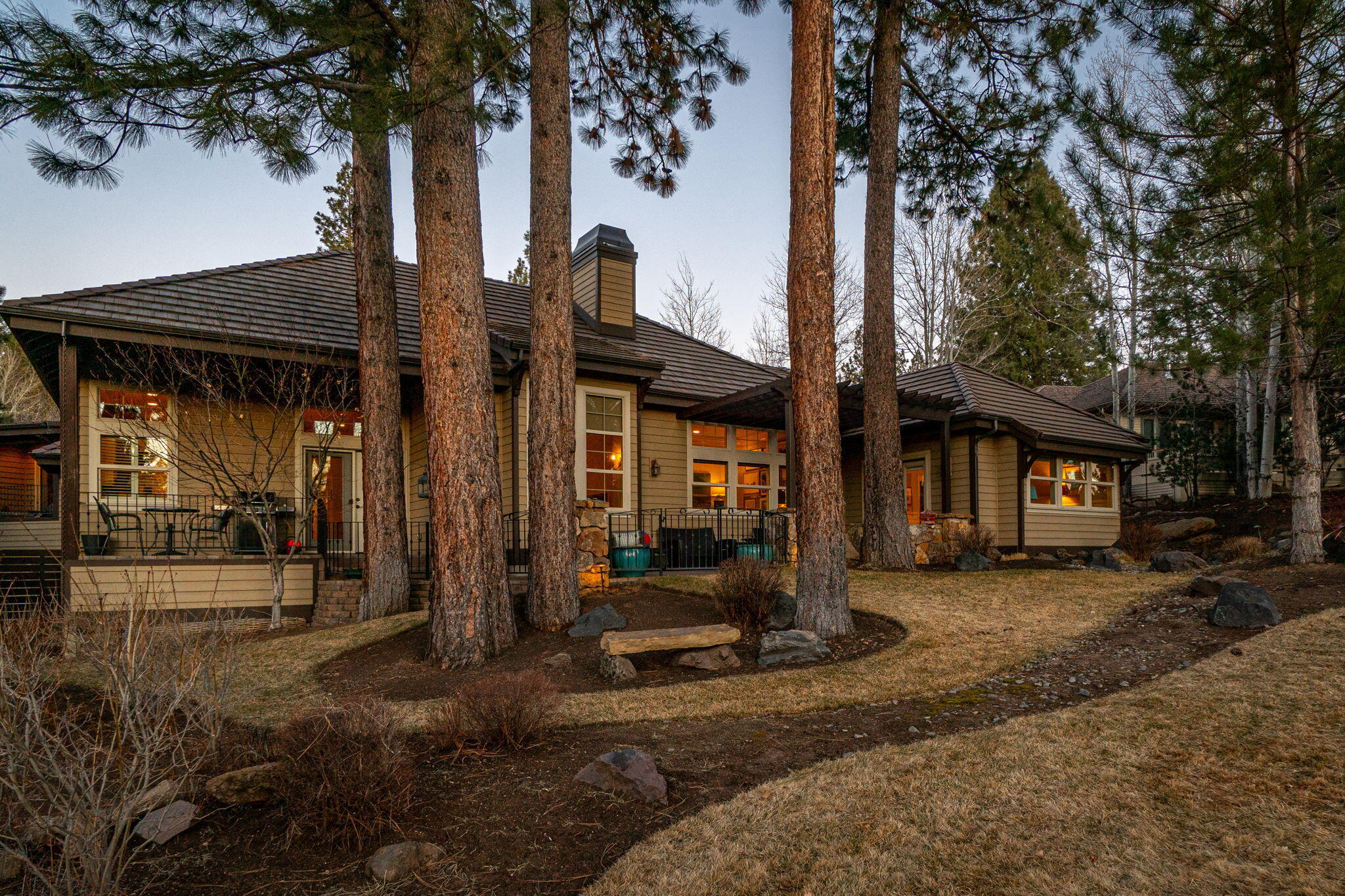 61305 Tam McArthur Loop