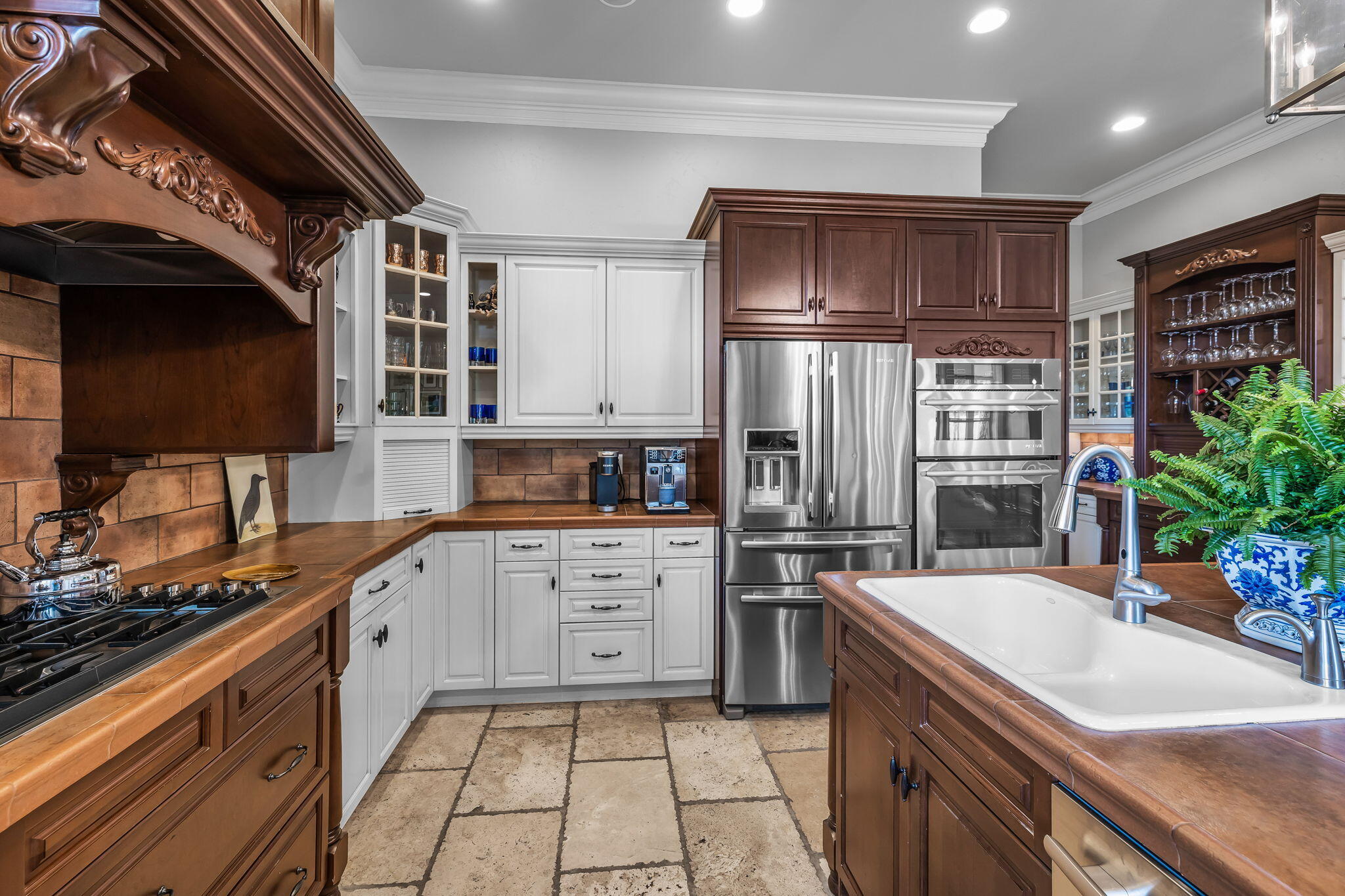 61305 Tam McArthur Loop