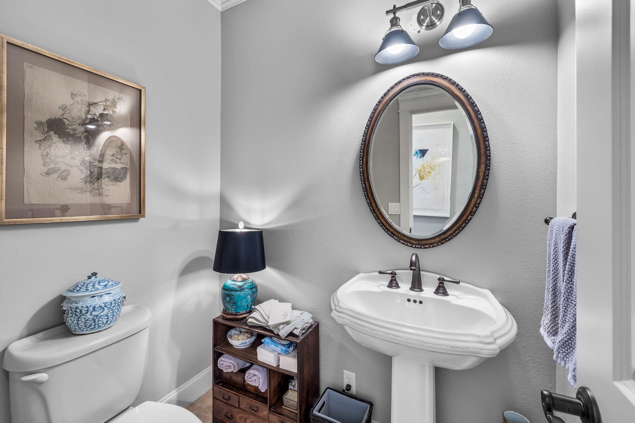 61305 Tam McArthur Loop