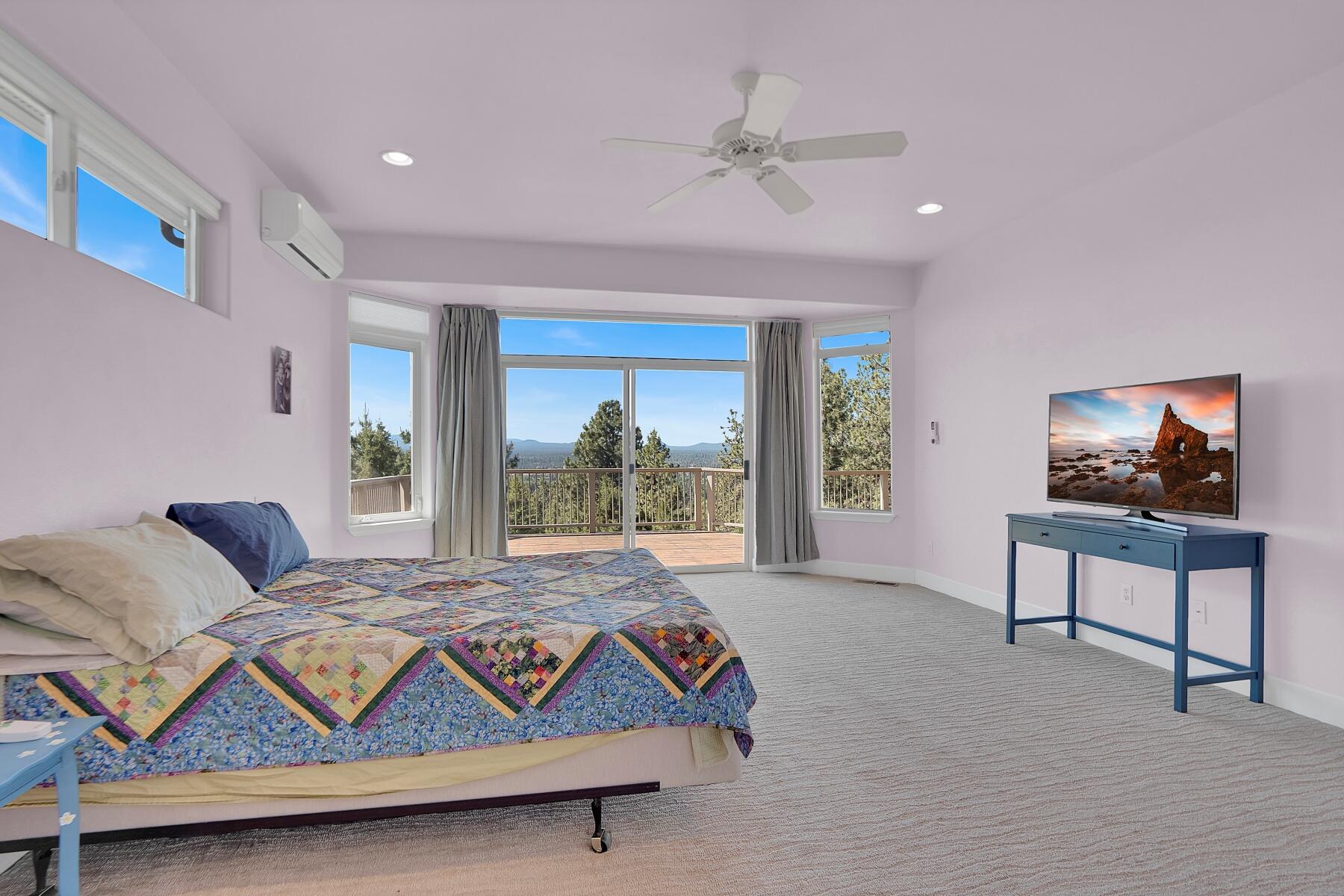 833 NW Stonepine Drive