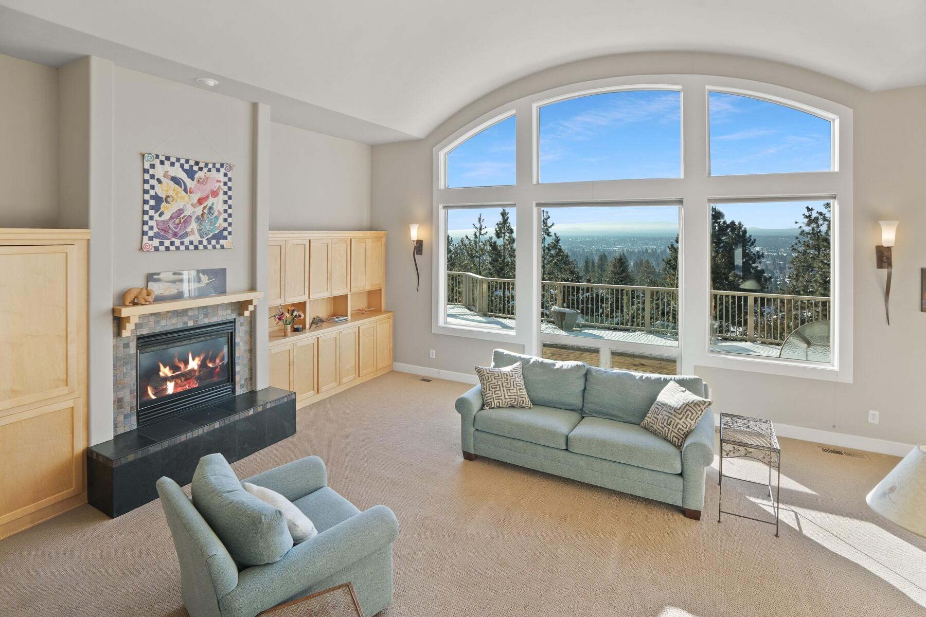 833 NW Stonepine Drive