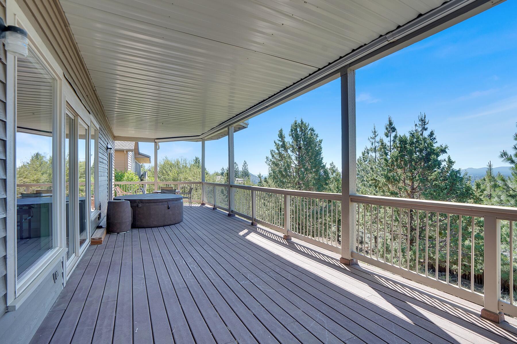 833 NW Stonepine Drive