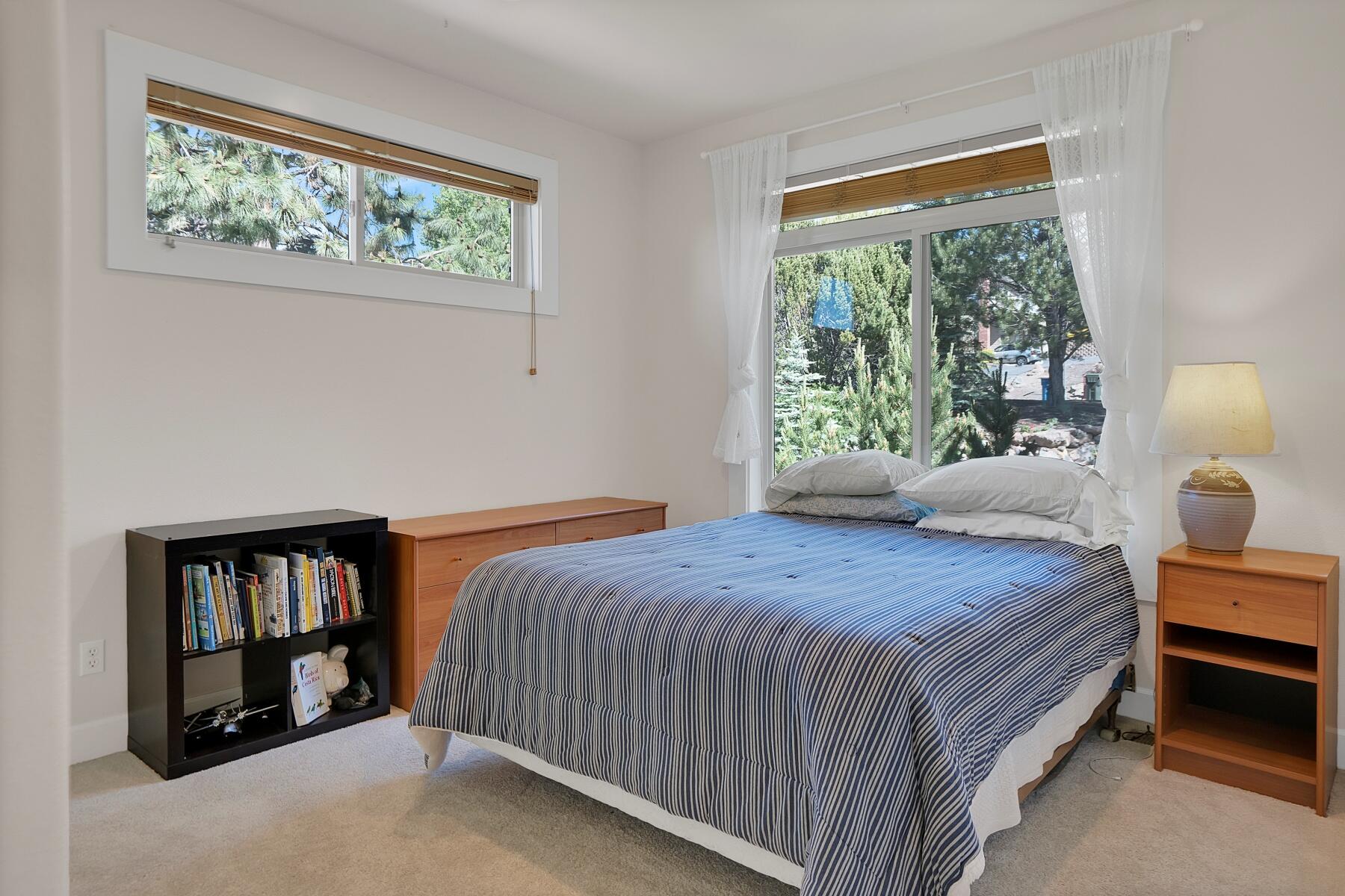 833 NW Stonepine Drive