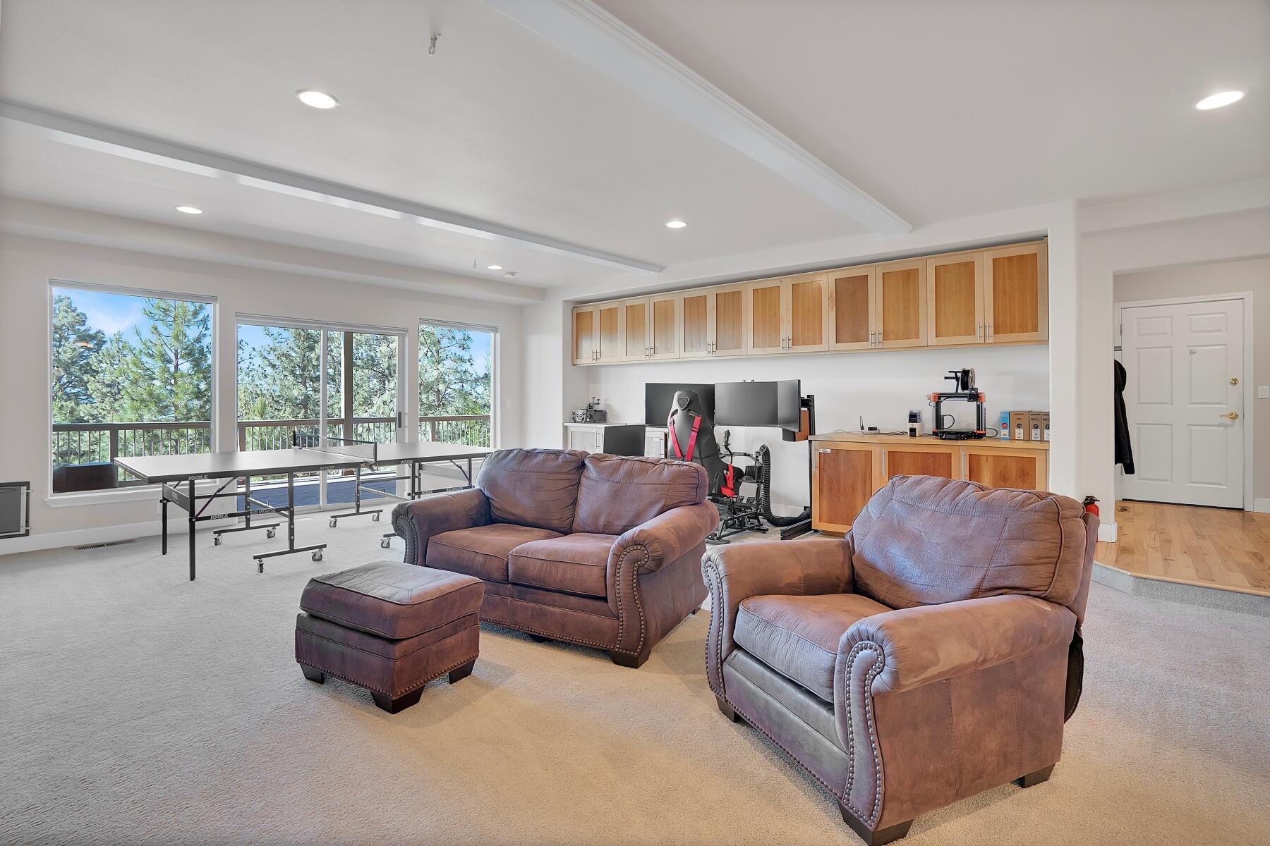 833 NW Stonepine Drive