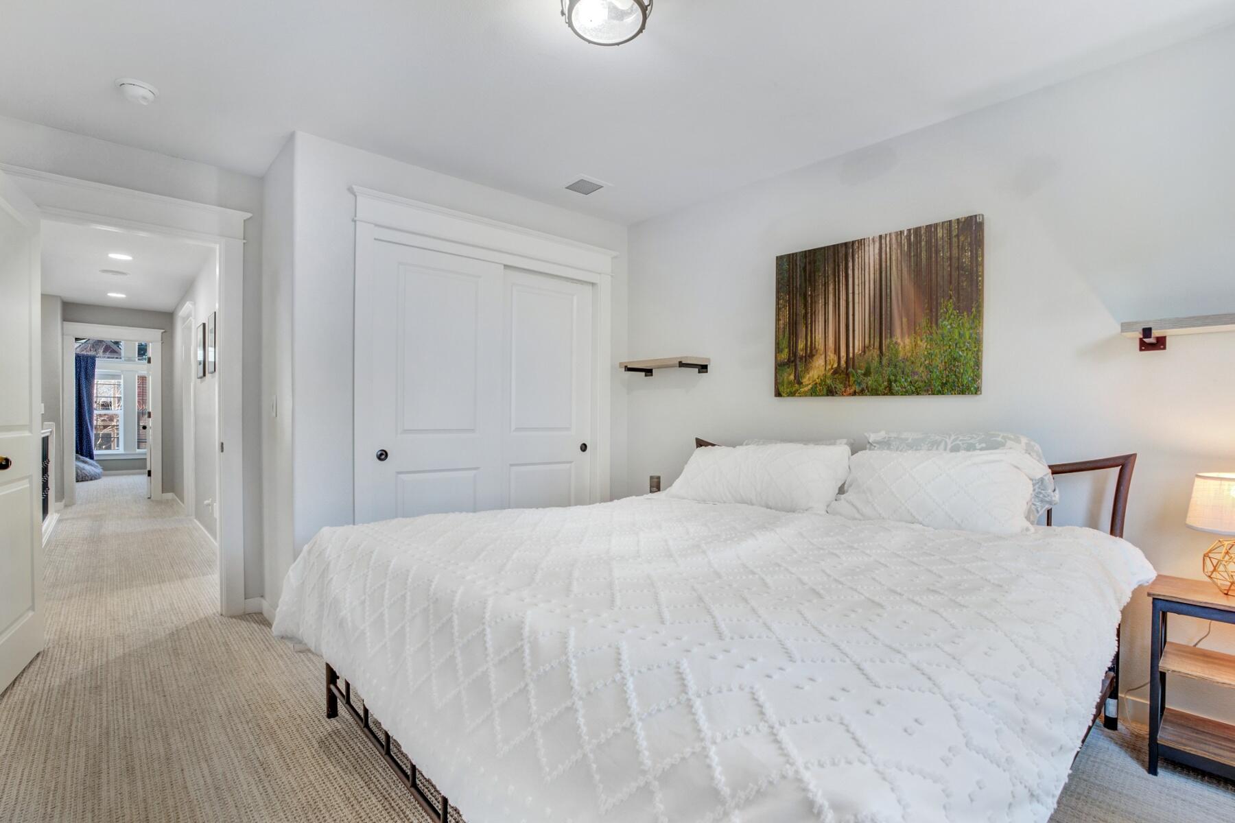 60968 Snowberry Place