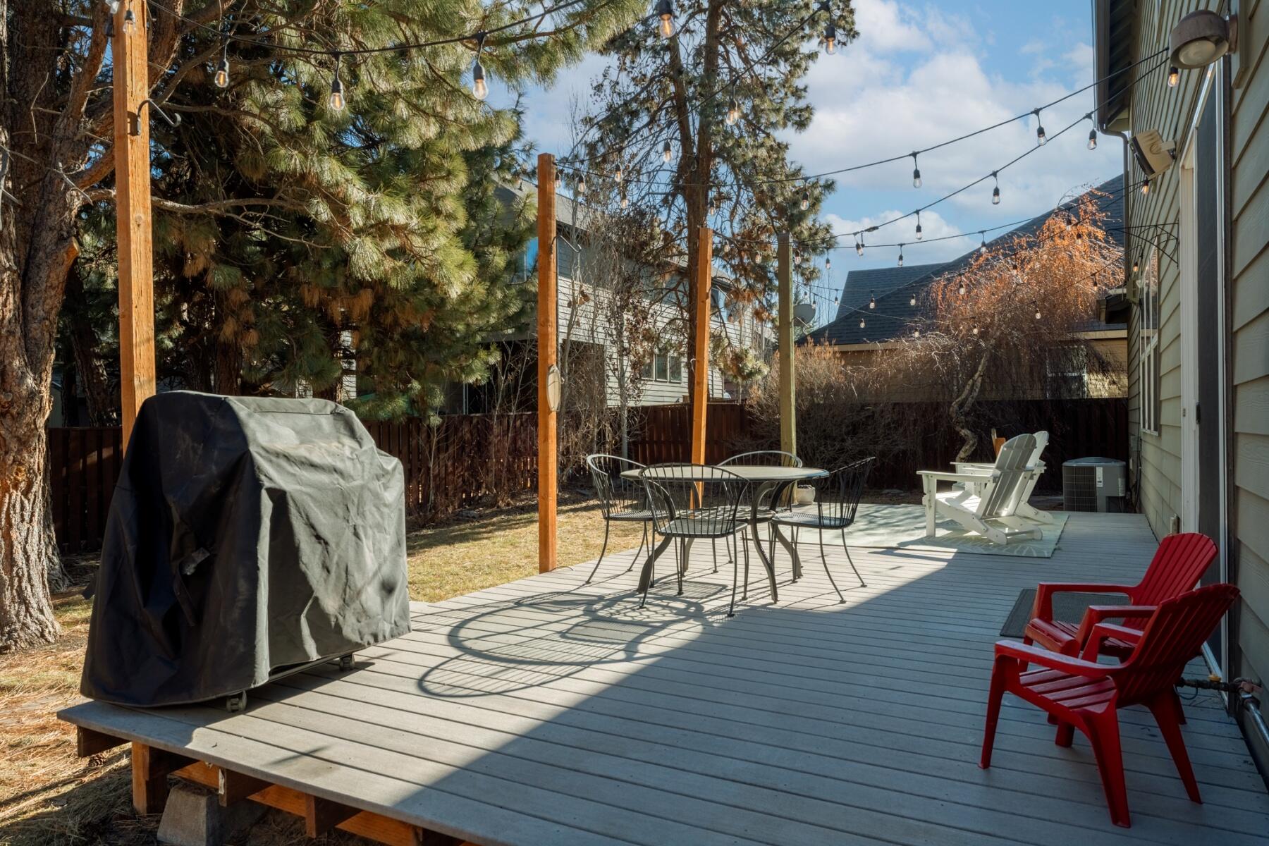 60968 Snowberry Place