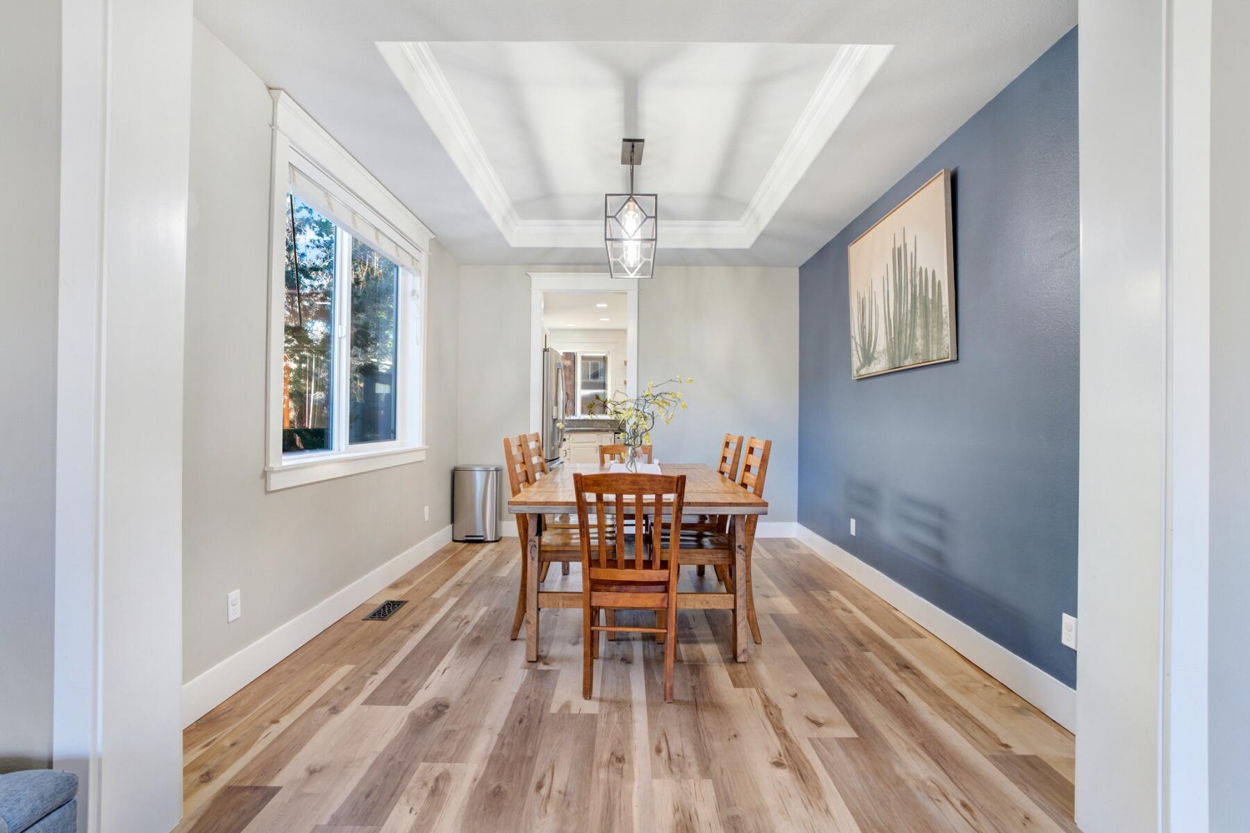 60968 Snowberry Place