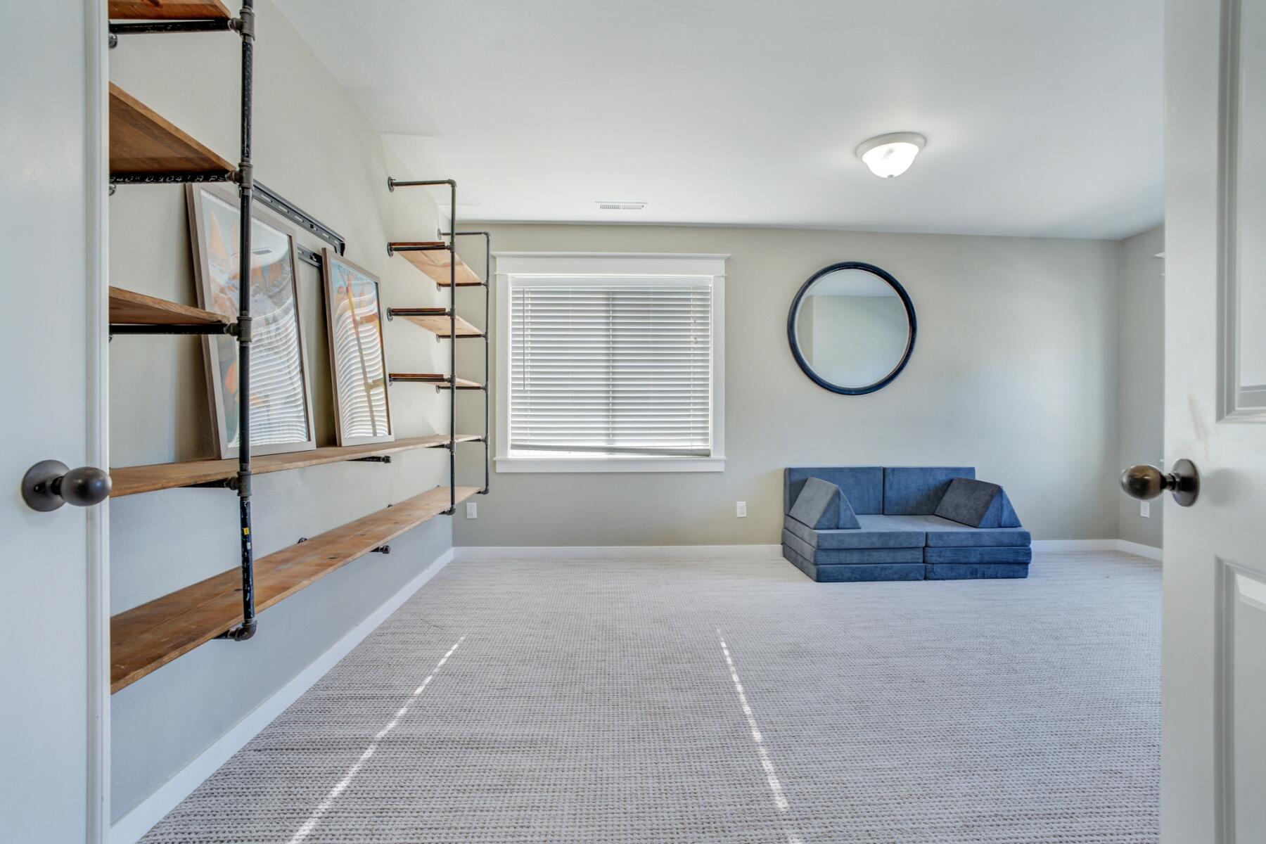 60968 Snowberry Place