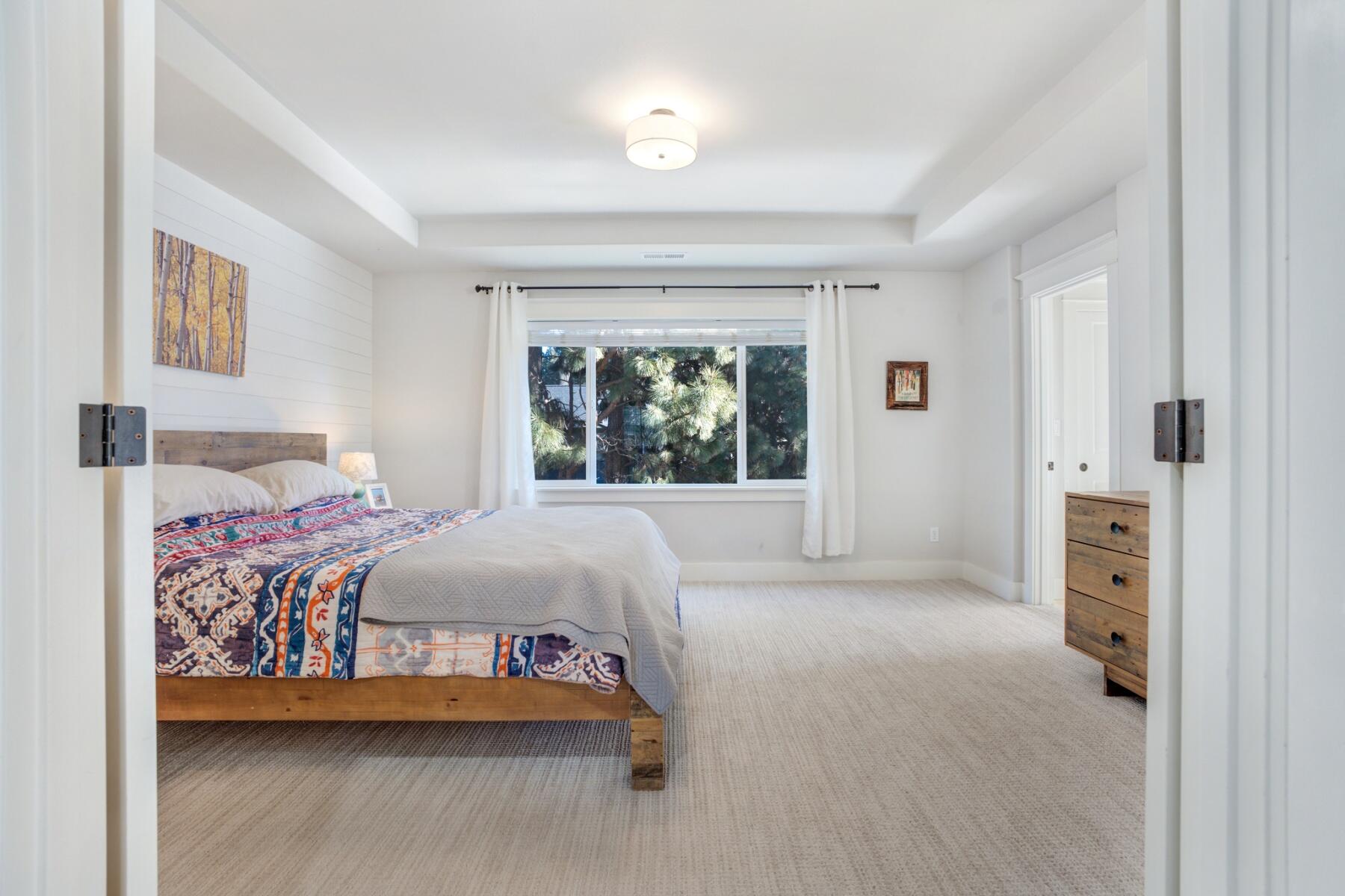 60968 Snowberry Place