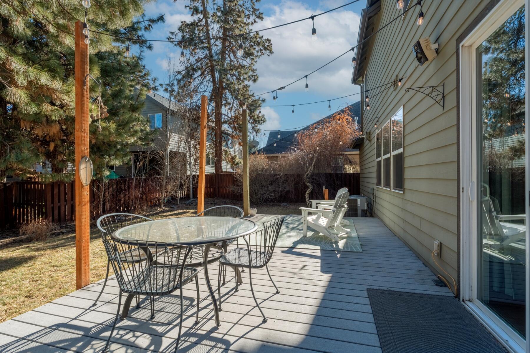 60968 Snowberry Place