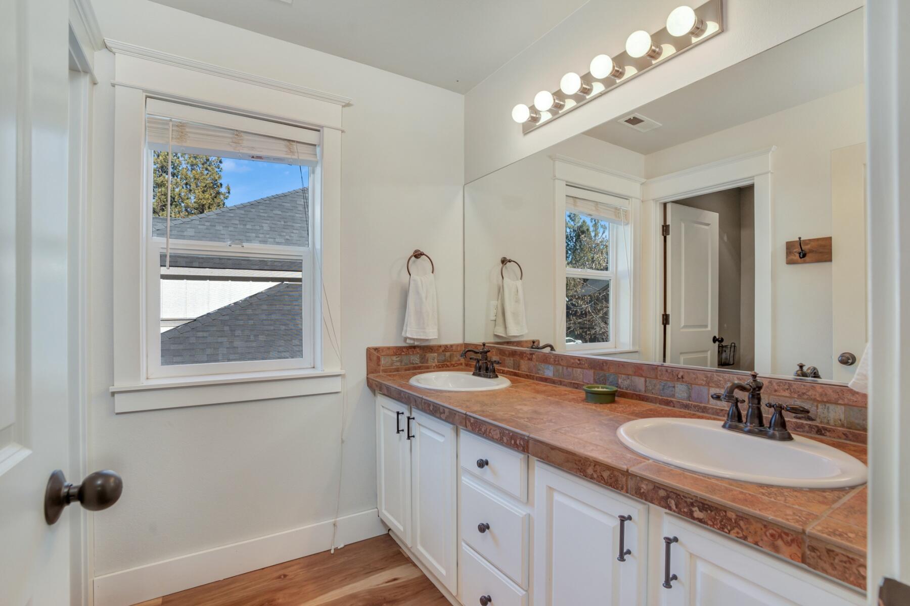 60968 Snowberry Place