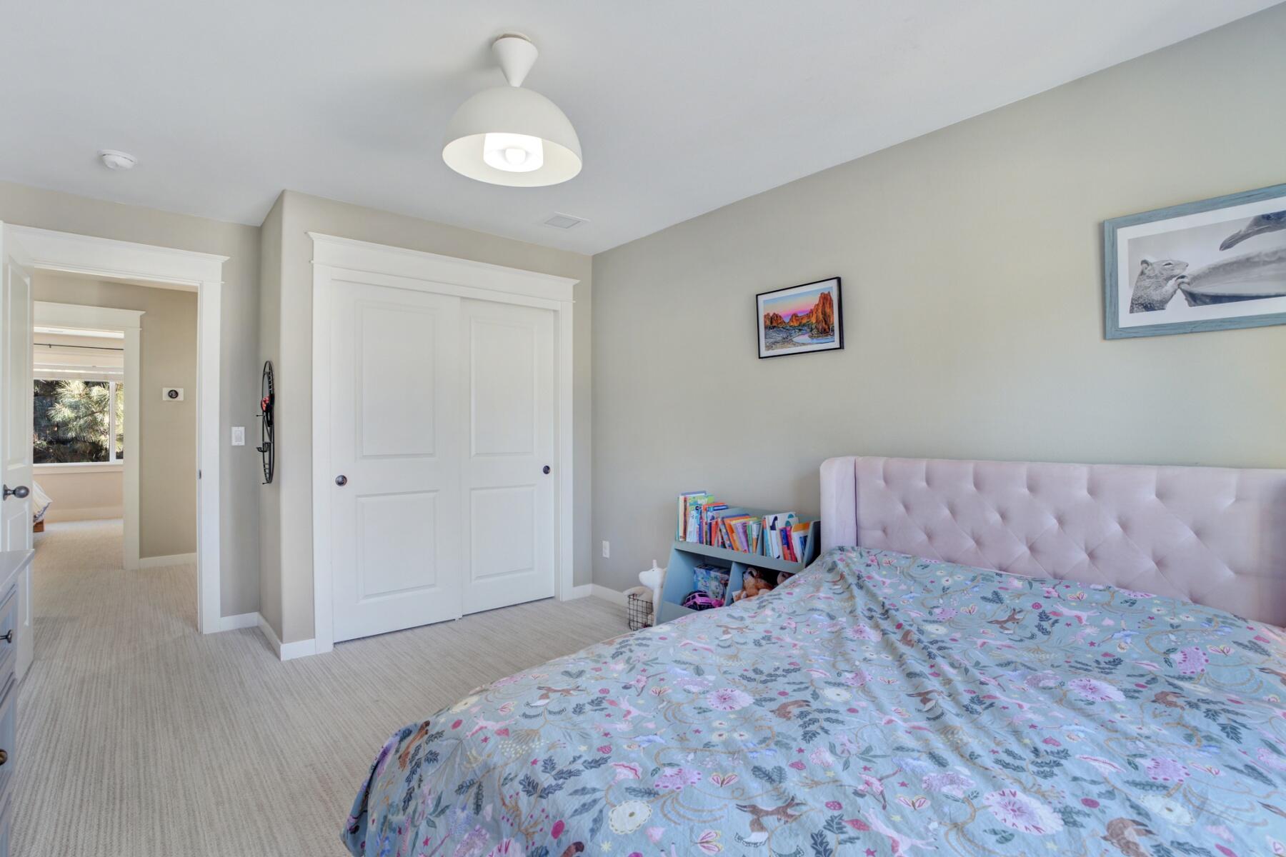 60968 Snowberry Place