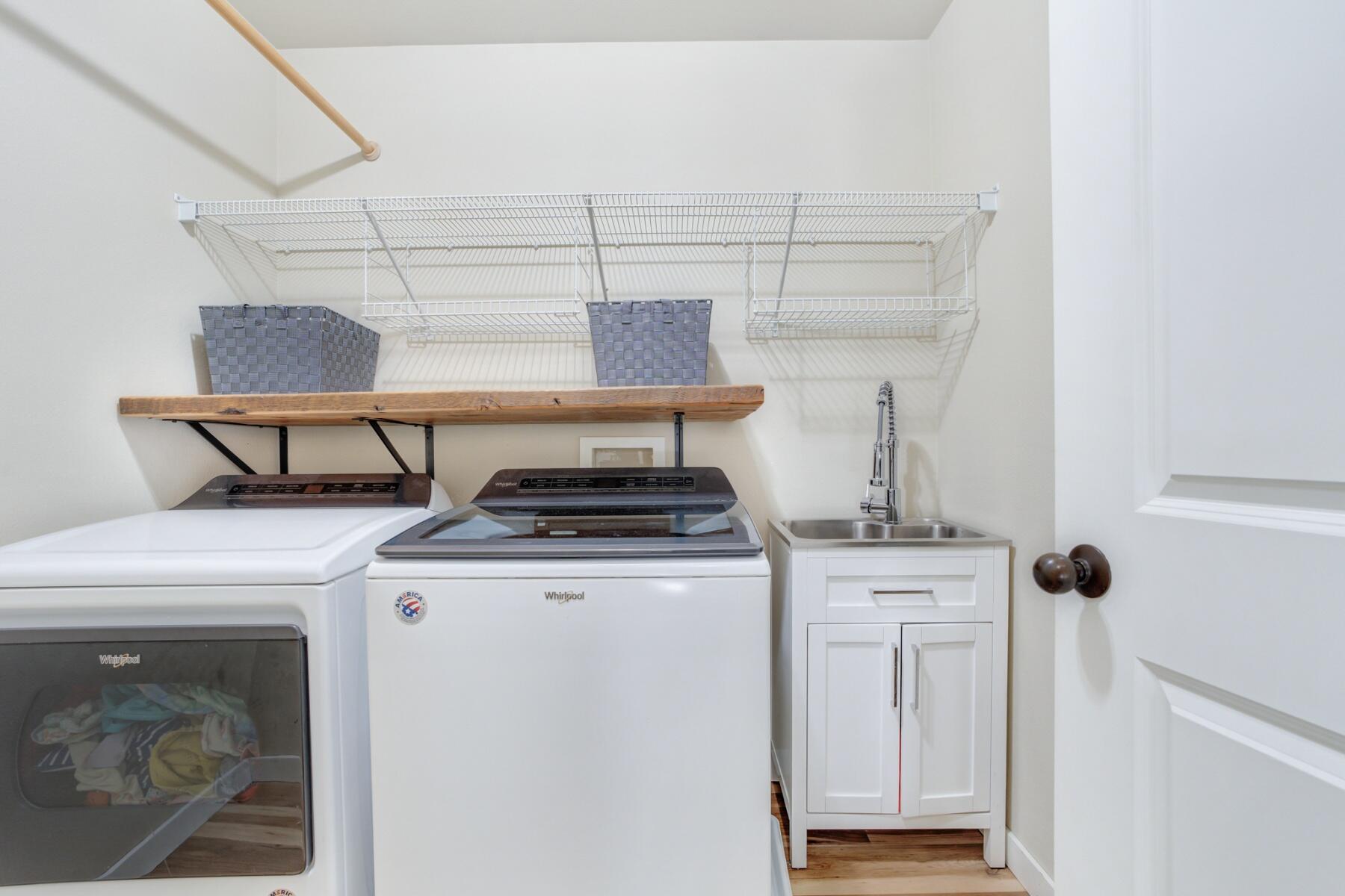 60968 Snowberry Place