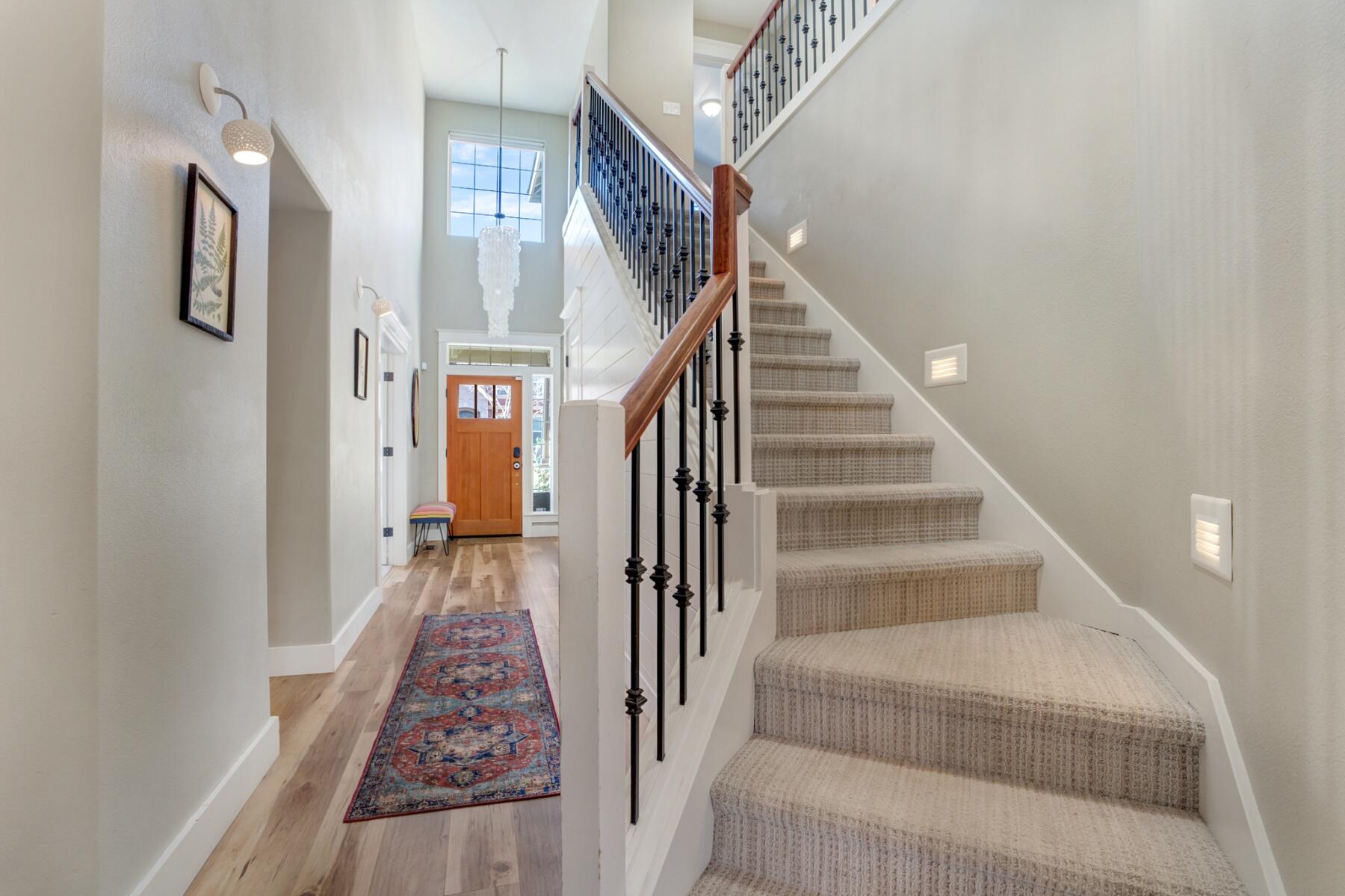 60968 Snowberry Place